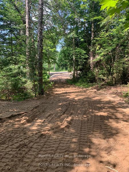 35 Almaguin Drive Property Photo 2