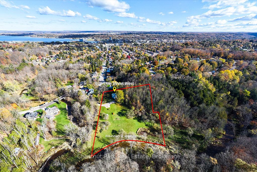 675 14th Street W Property Photo 1