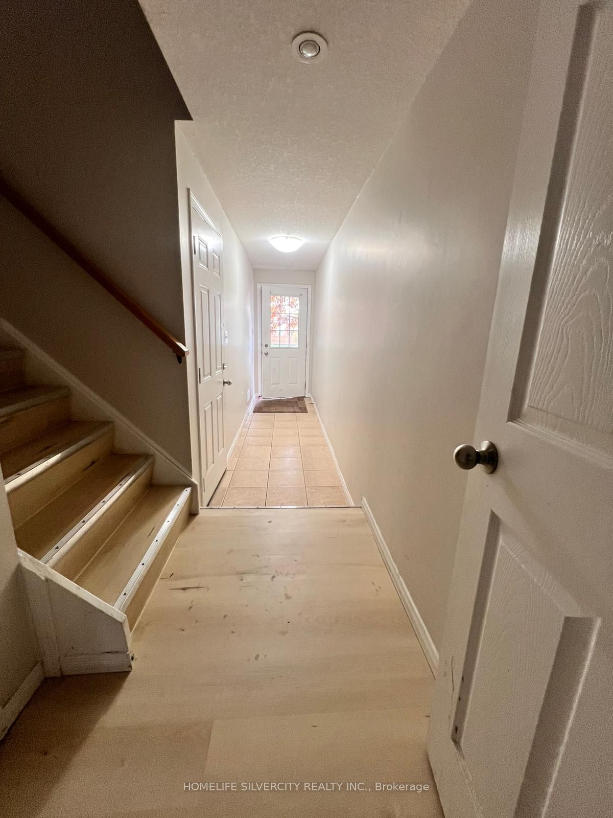 155 Highland Crescent B10 Property Photo 2