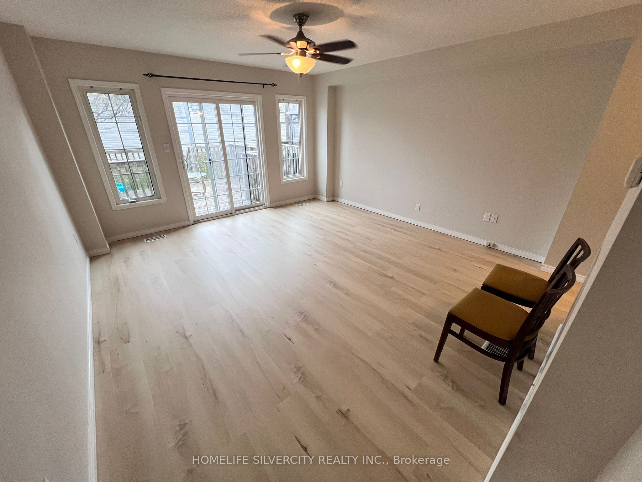 155 Highland Crescent B10 Property Photo 5