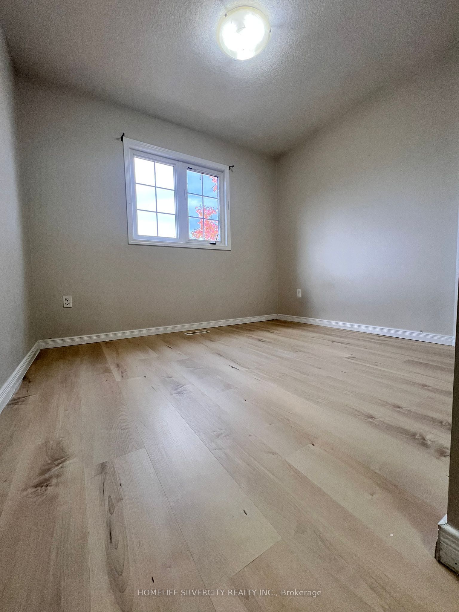 155 Highland Crescent B10 Property Photo 9