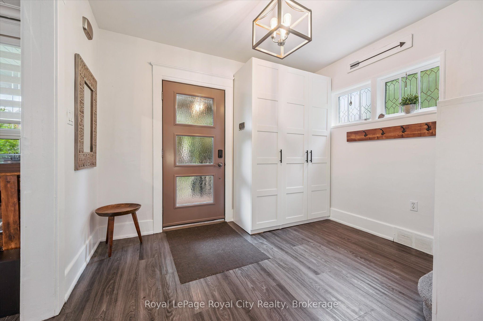 37 Brock Street Property Photo 6