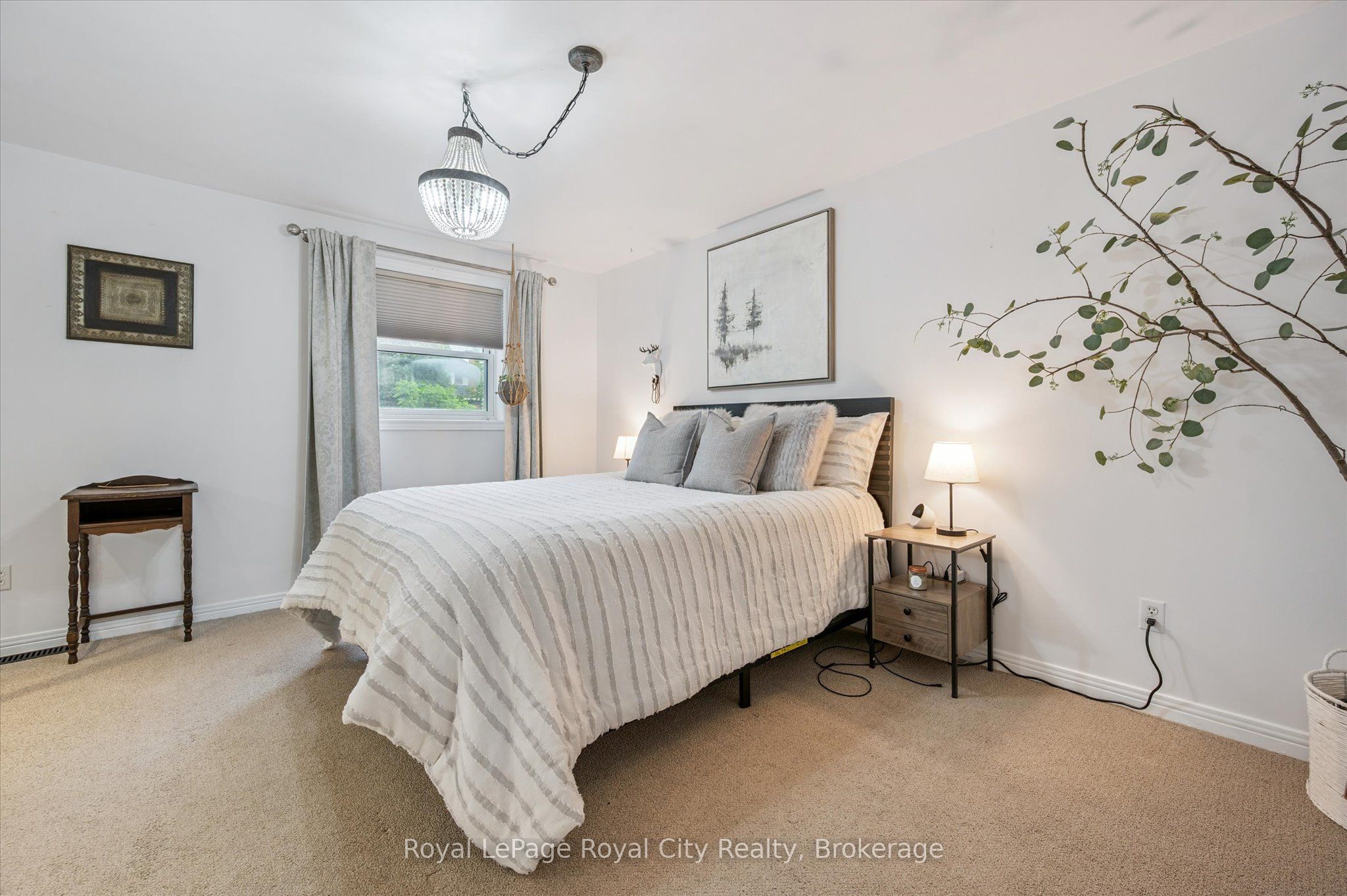 37 Brock Street Property Photo 24