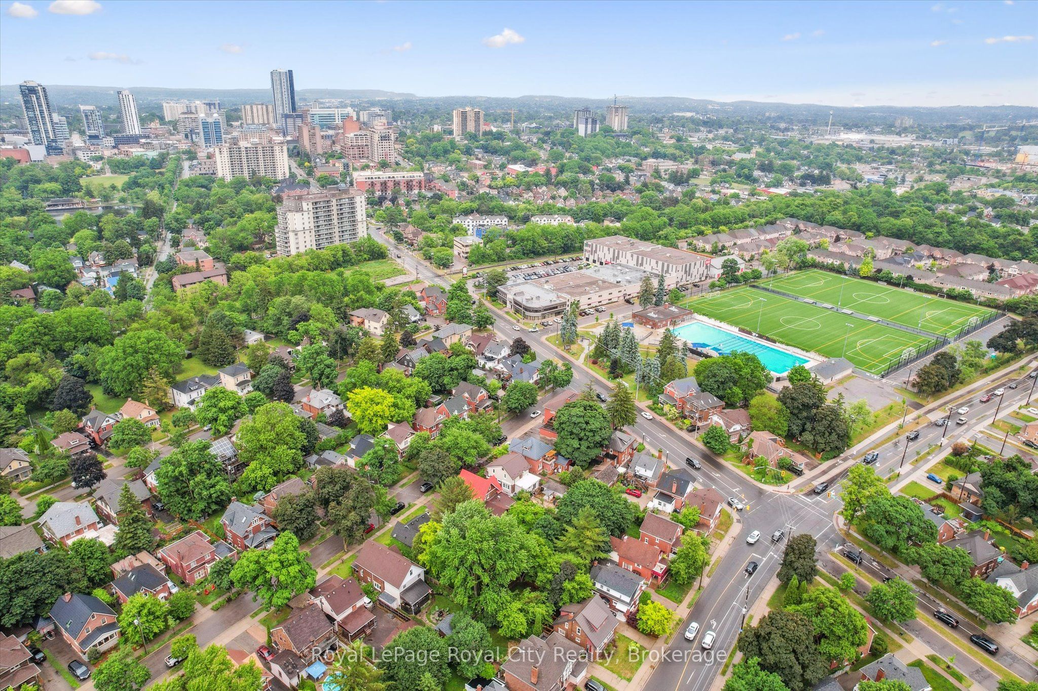 37 Brock Street Property Photo 45