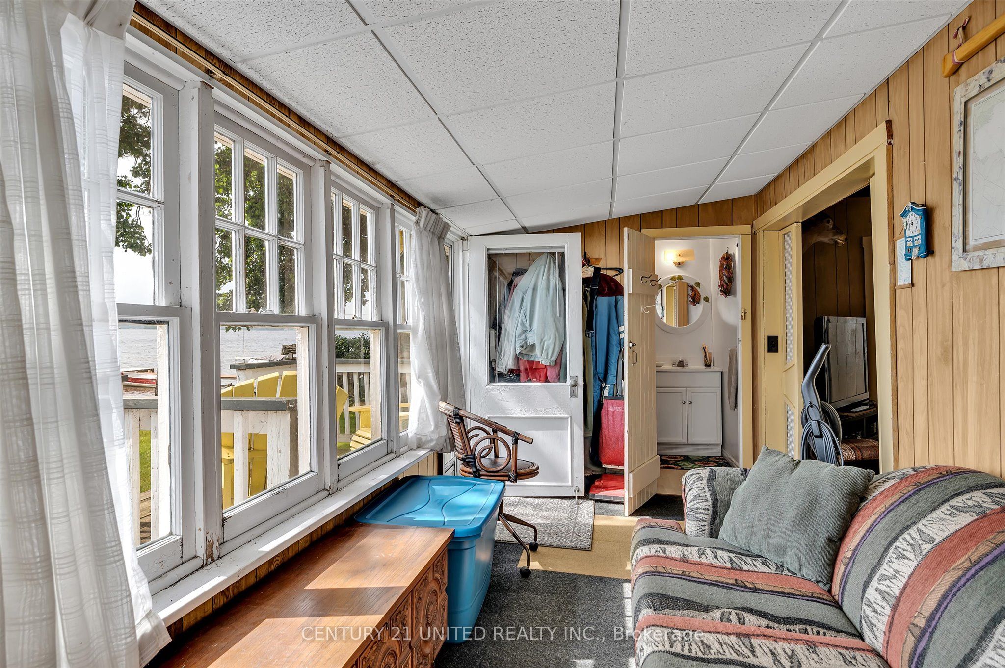 221 Paudash Street Property Photo 17