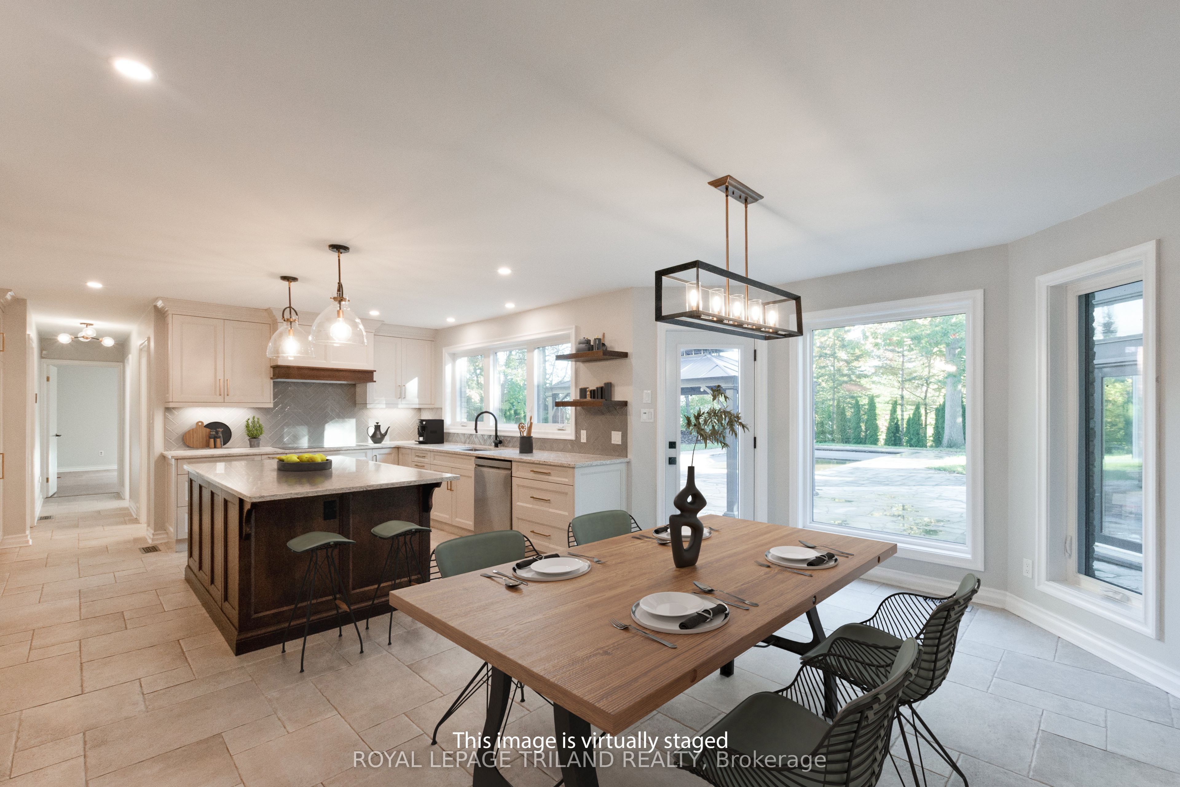 700 Westmount Hills Drive Property Photo 8