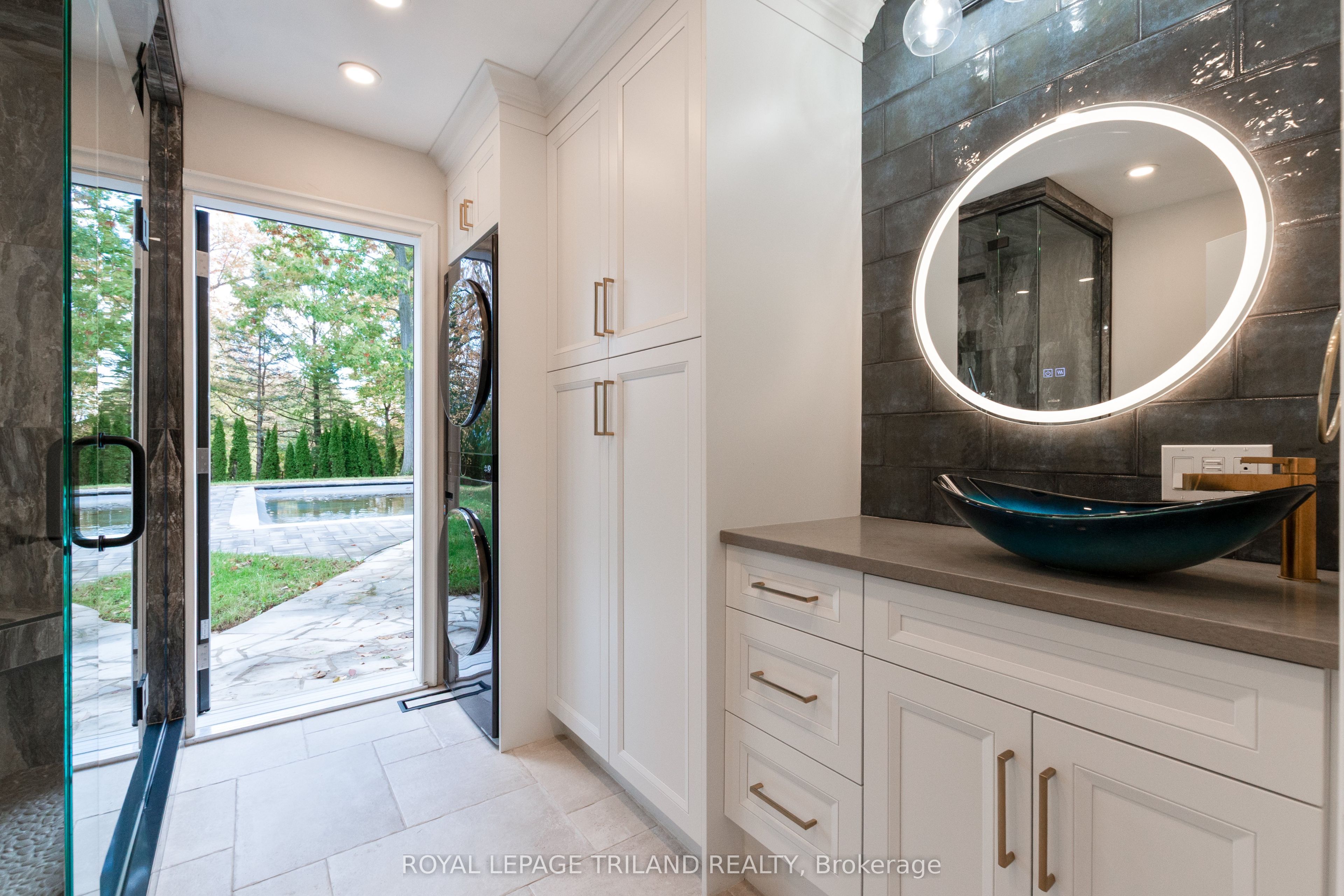 700 Westmount Hills Drive Property Photo 12