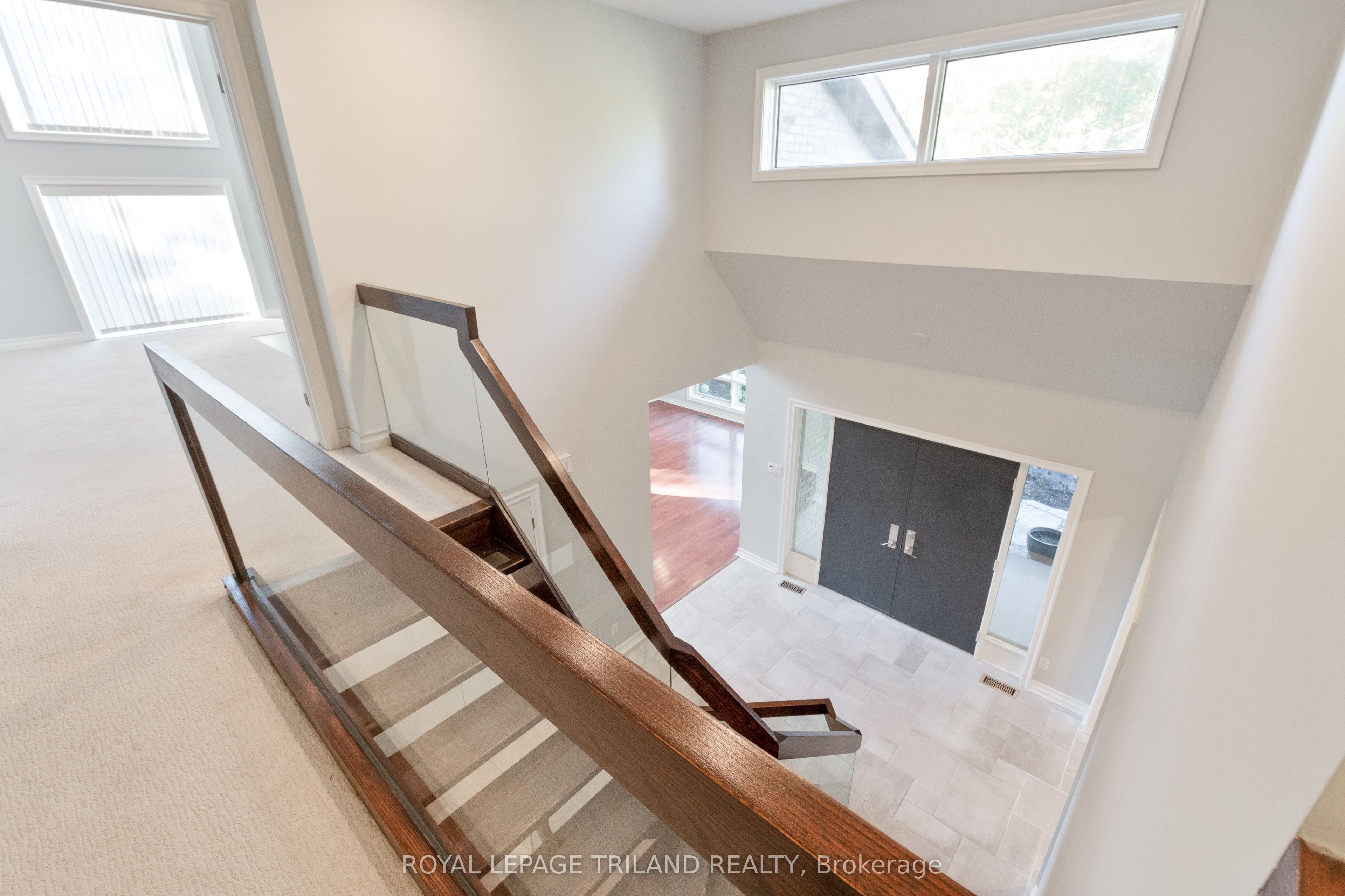 700 Westmount Hills Drive Property Photo 19