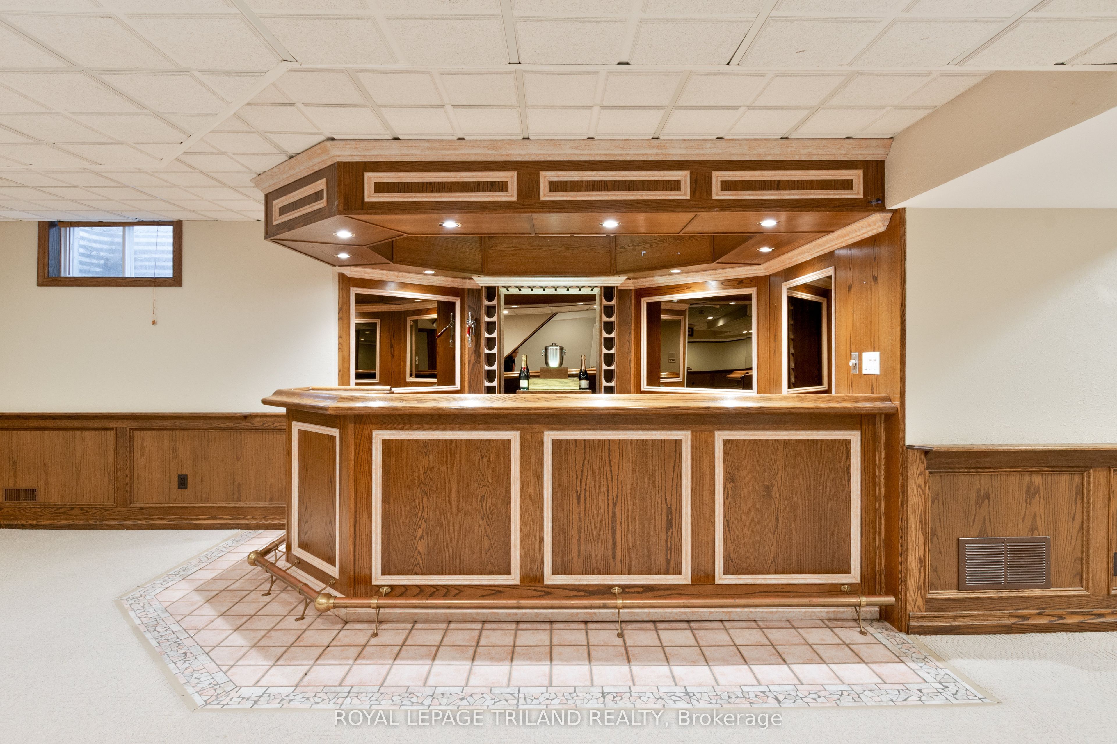 700 Westmount Hills Drive Property Photo 37