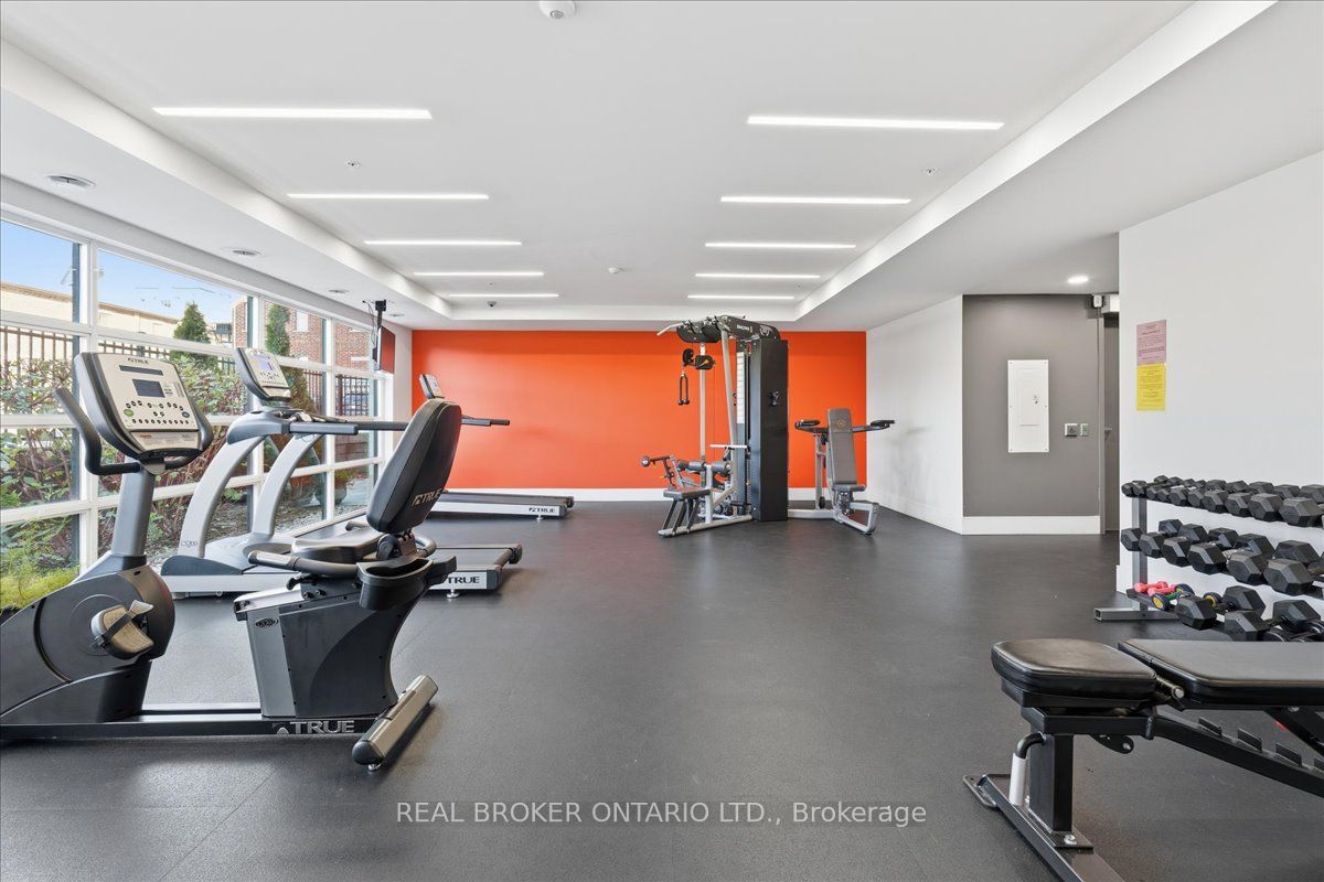 15 Prince Albert Boulevard 404 Property Photo 22