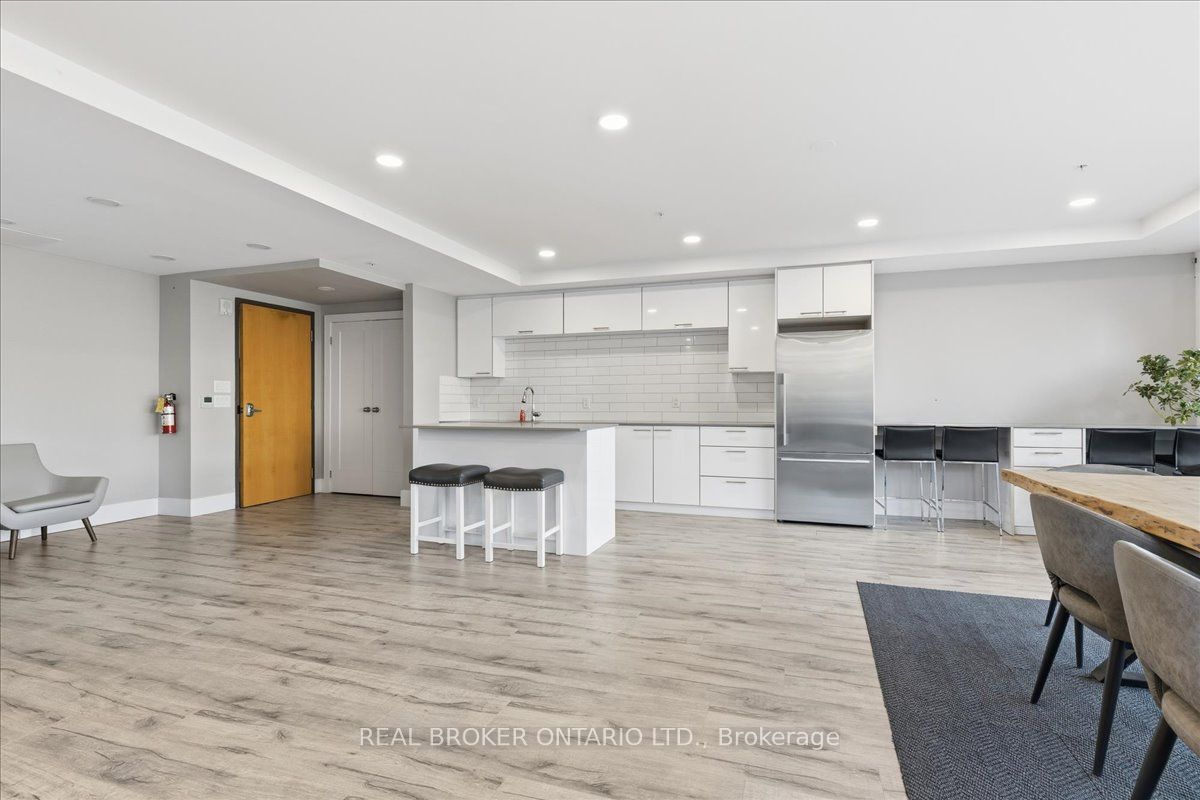 15 Prince Albert Boulevard 404 Property Photo 23