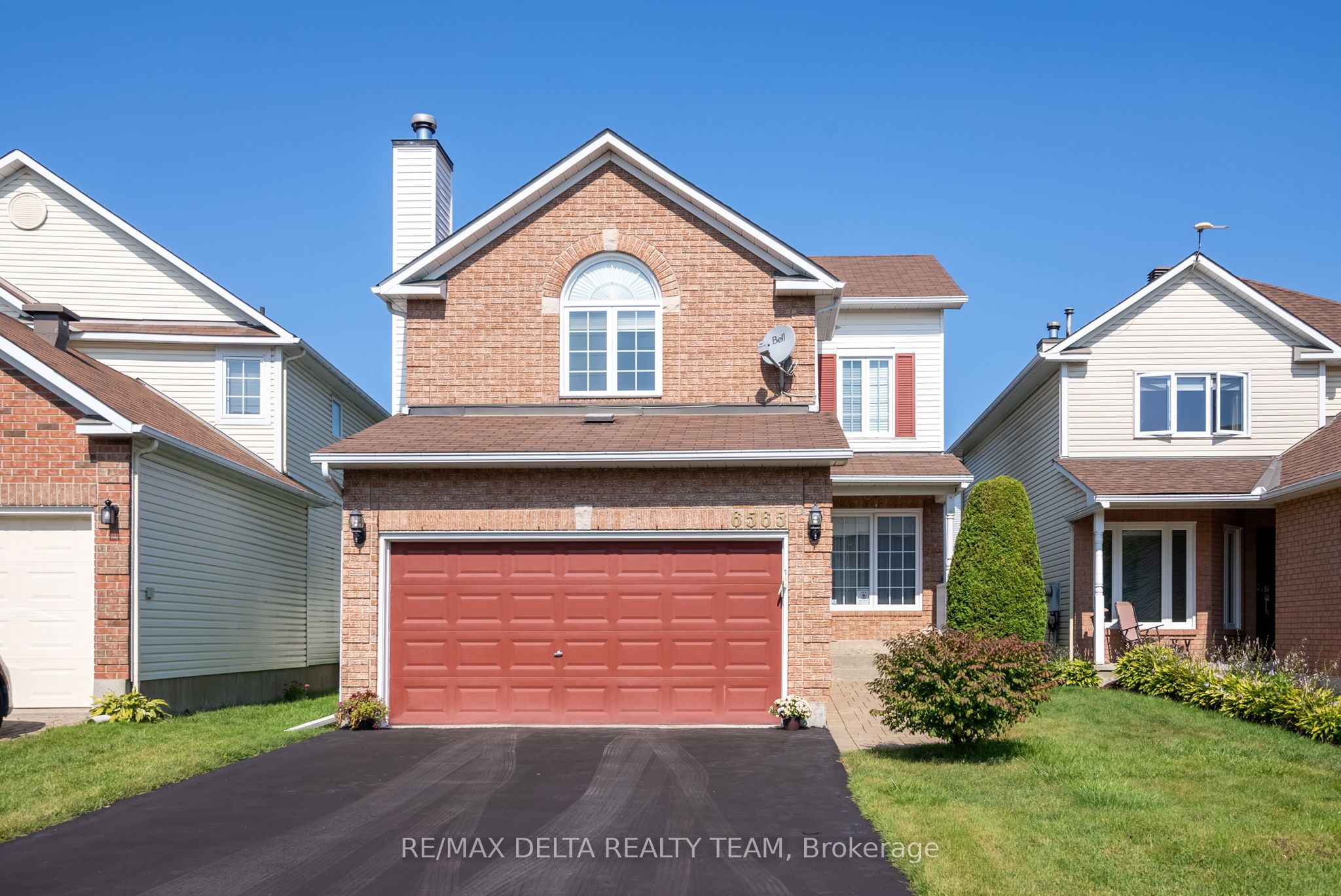 6565 DES CHOUETTES Lane Property Photo 1