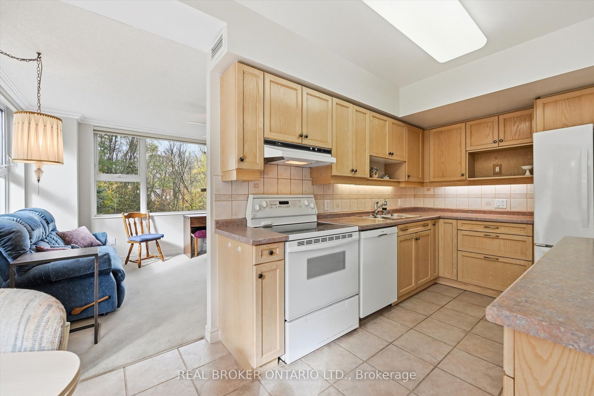 77 Governors Road 207 Property Photo 16