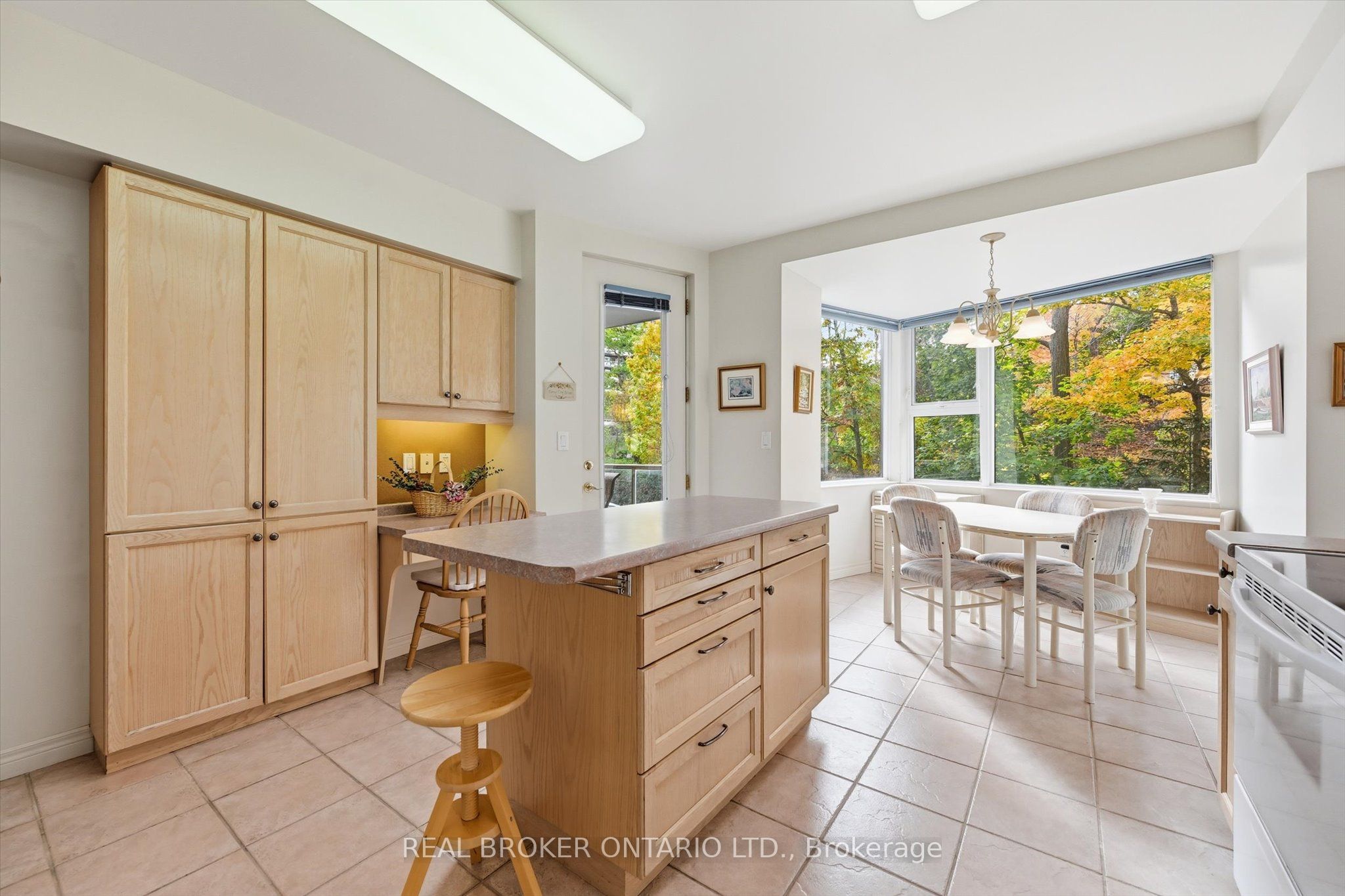 77 Governors Road 207 Property Photo 19