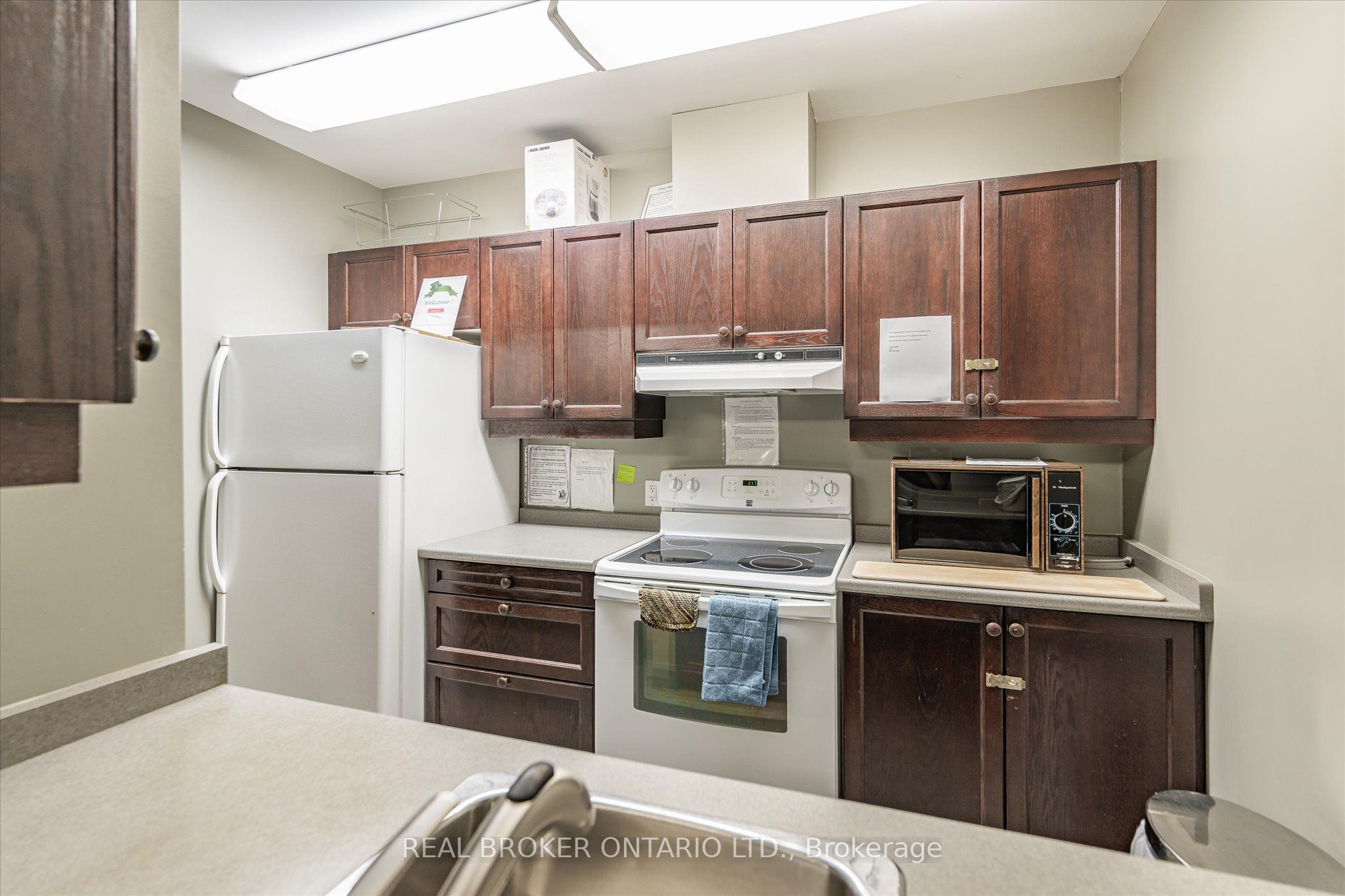 77 Governors Road 207 Property Photo 40