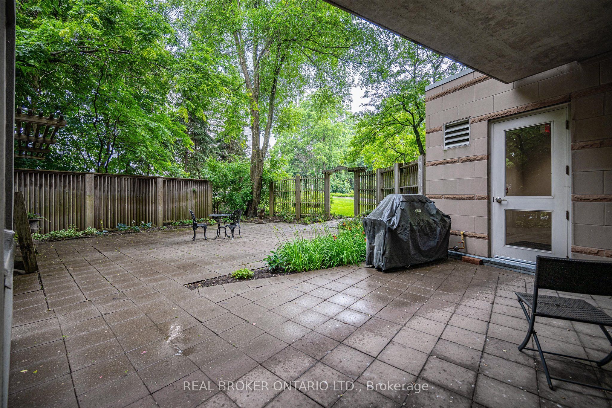 77 Governors Road 207 Property Photo 41