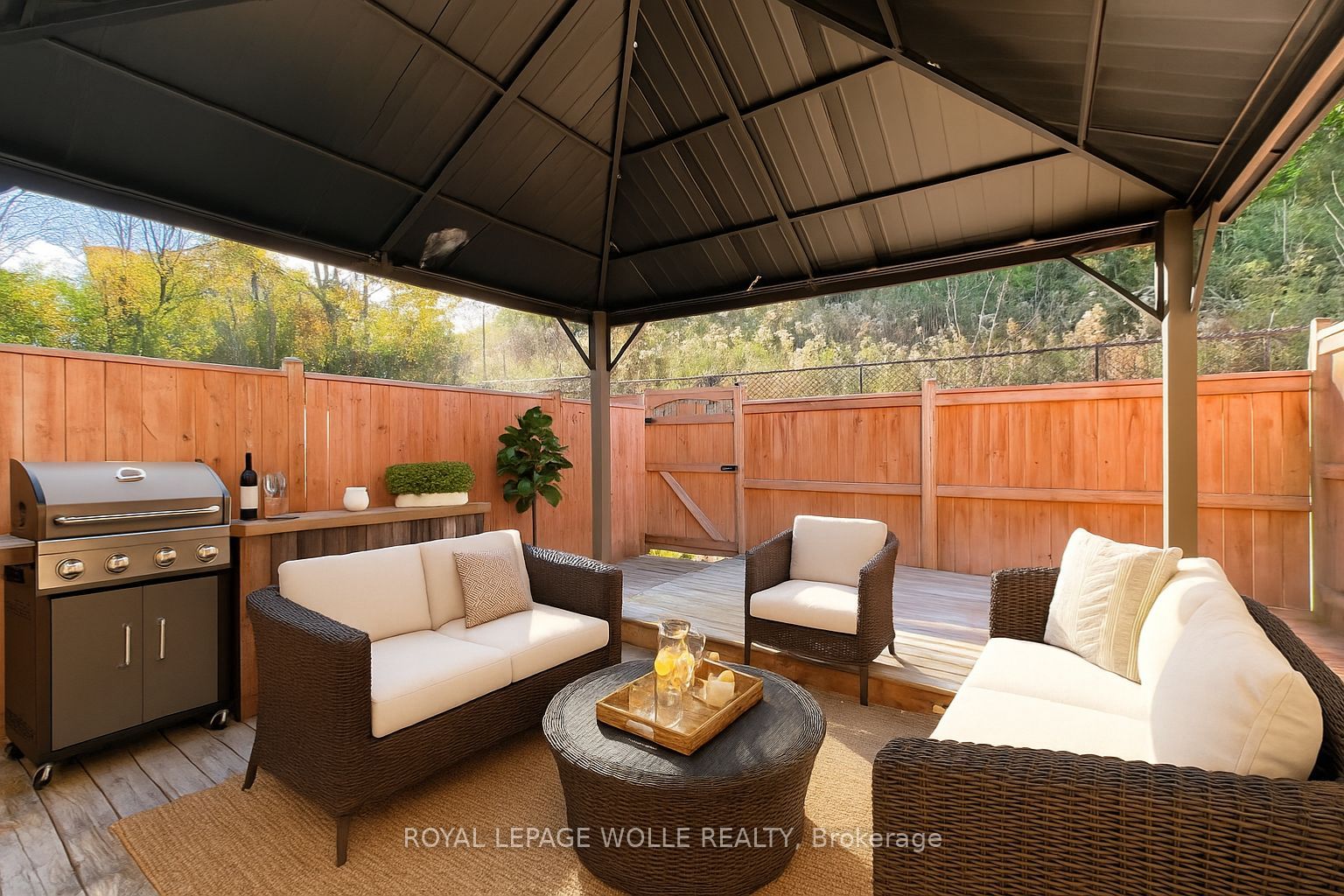 223 Pioneer Drive K75 Property Photo 9