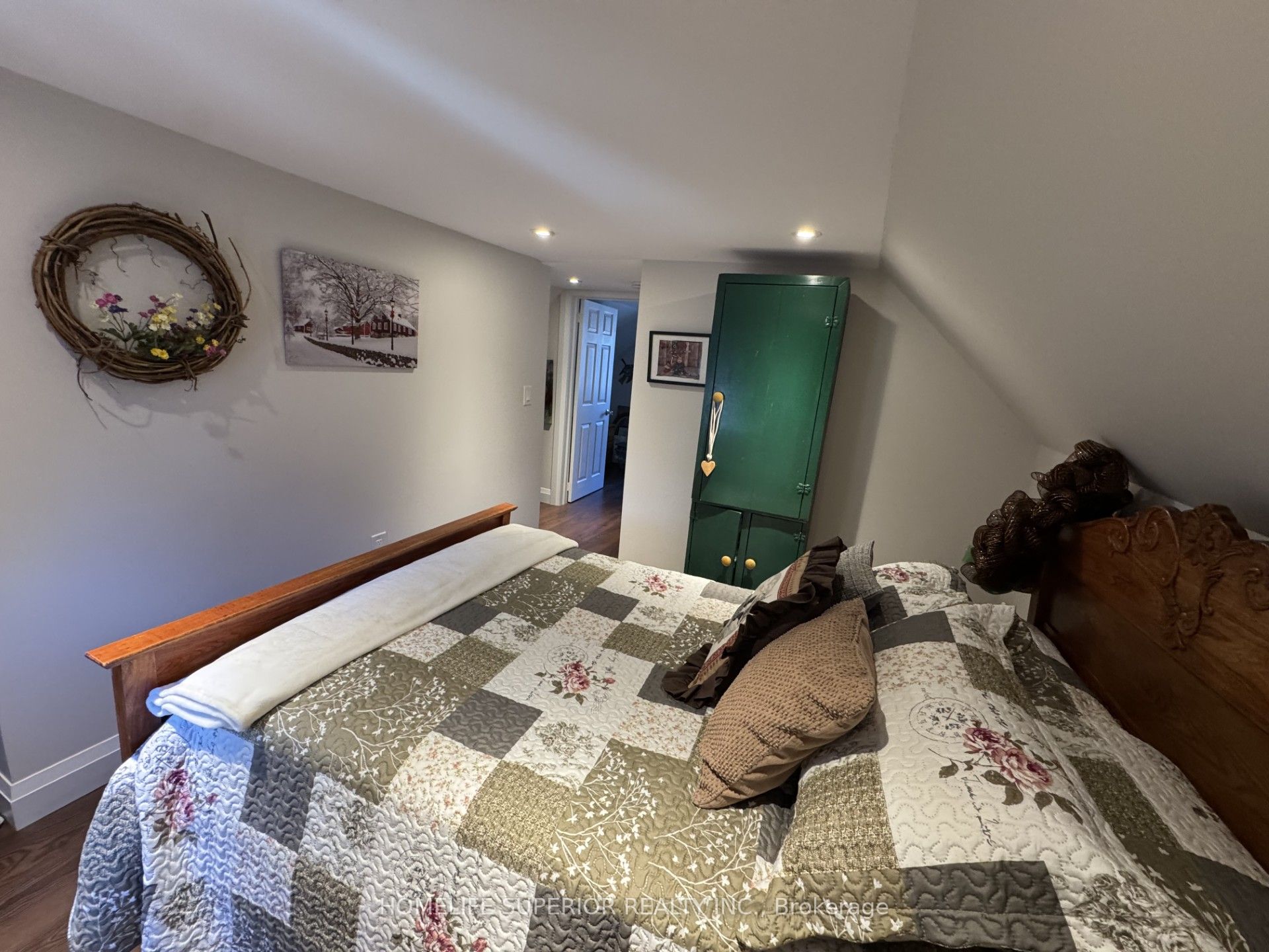 36 Madoc Street Property Photo 22