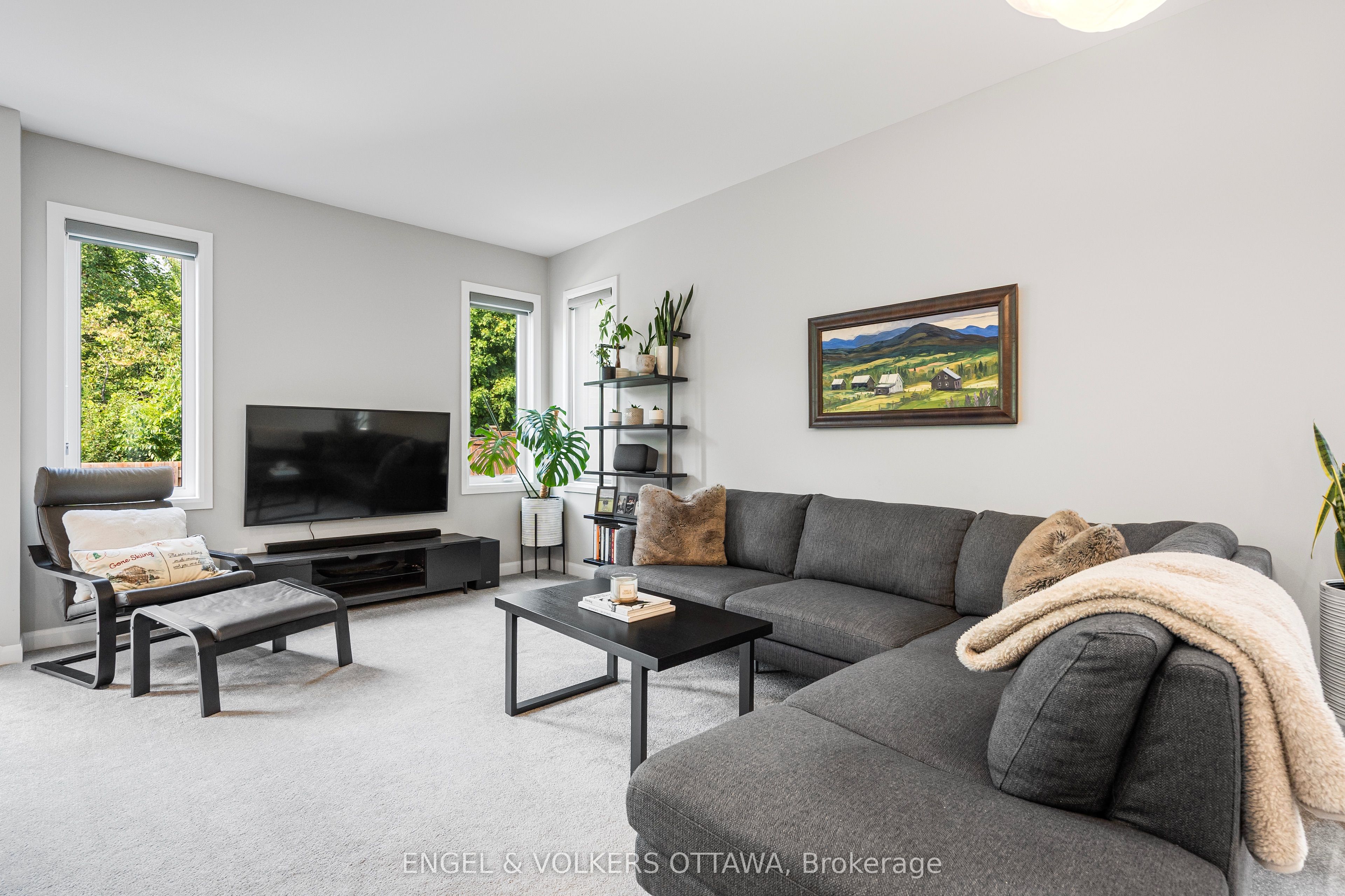 220 Geyser Place Property Photo 19