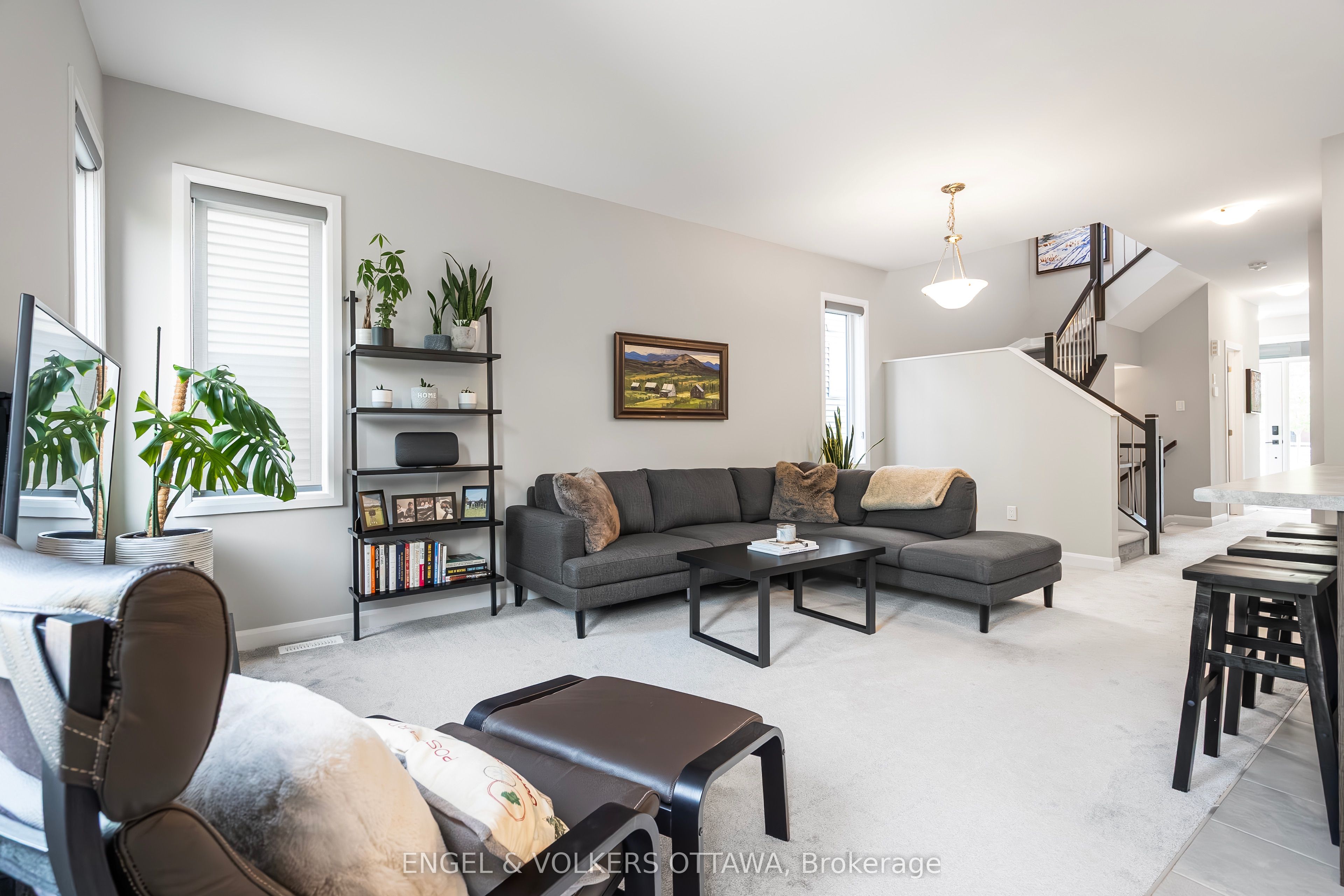 220 Geyser Place Property Photo 21