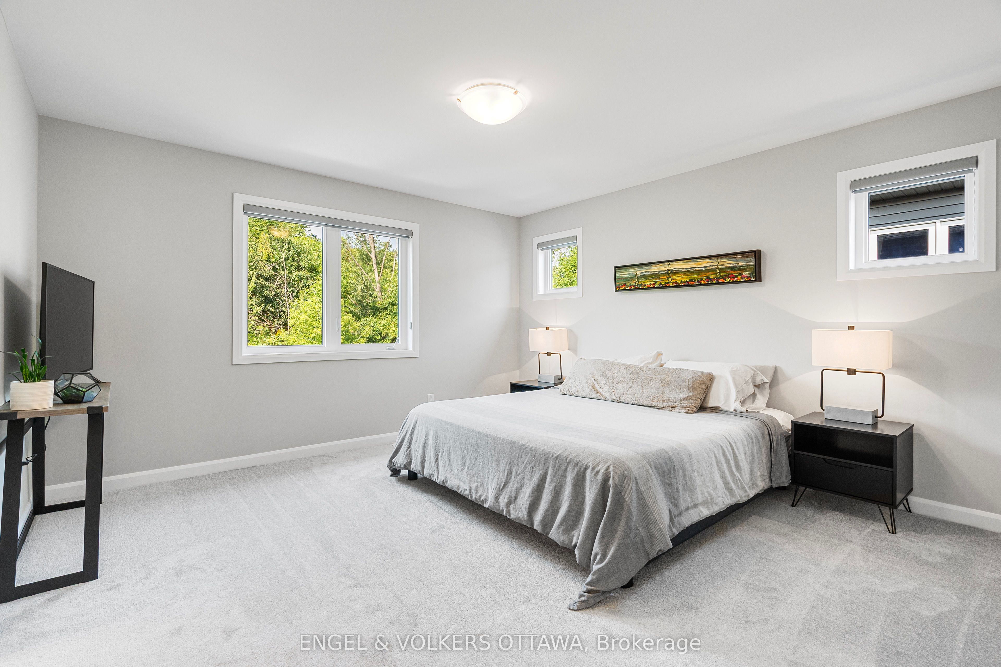 220 Geyser Place Property Photo 24