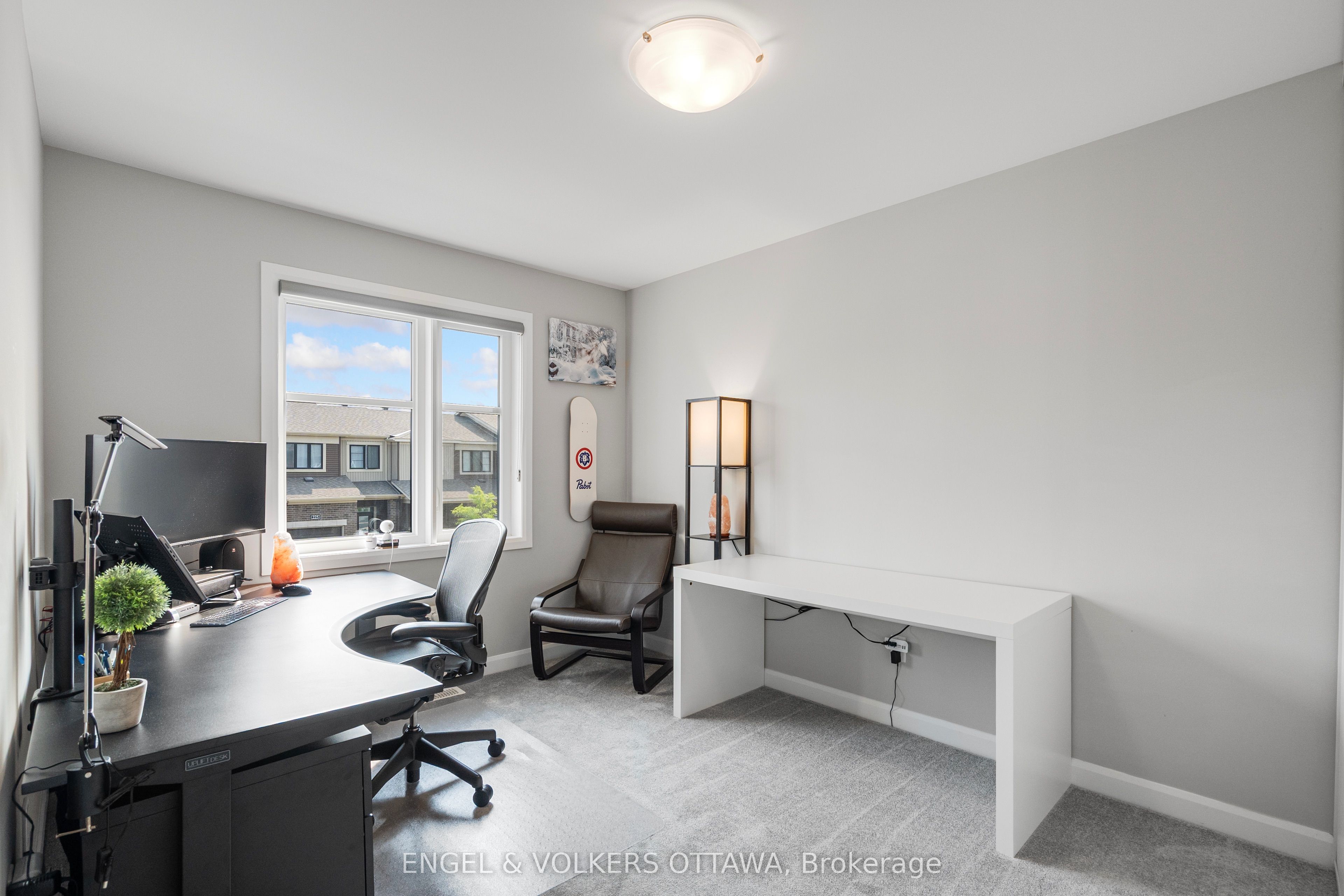 220 Geyser Place Property Photo 33