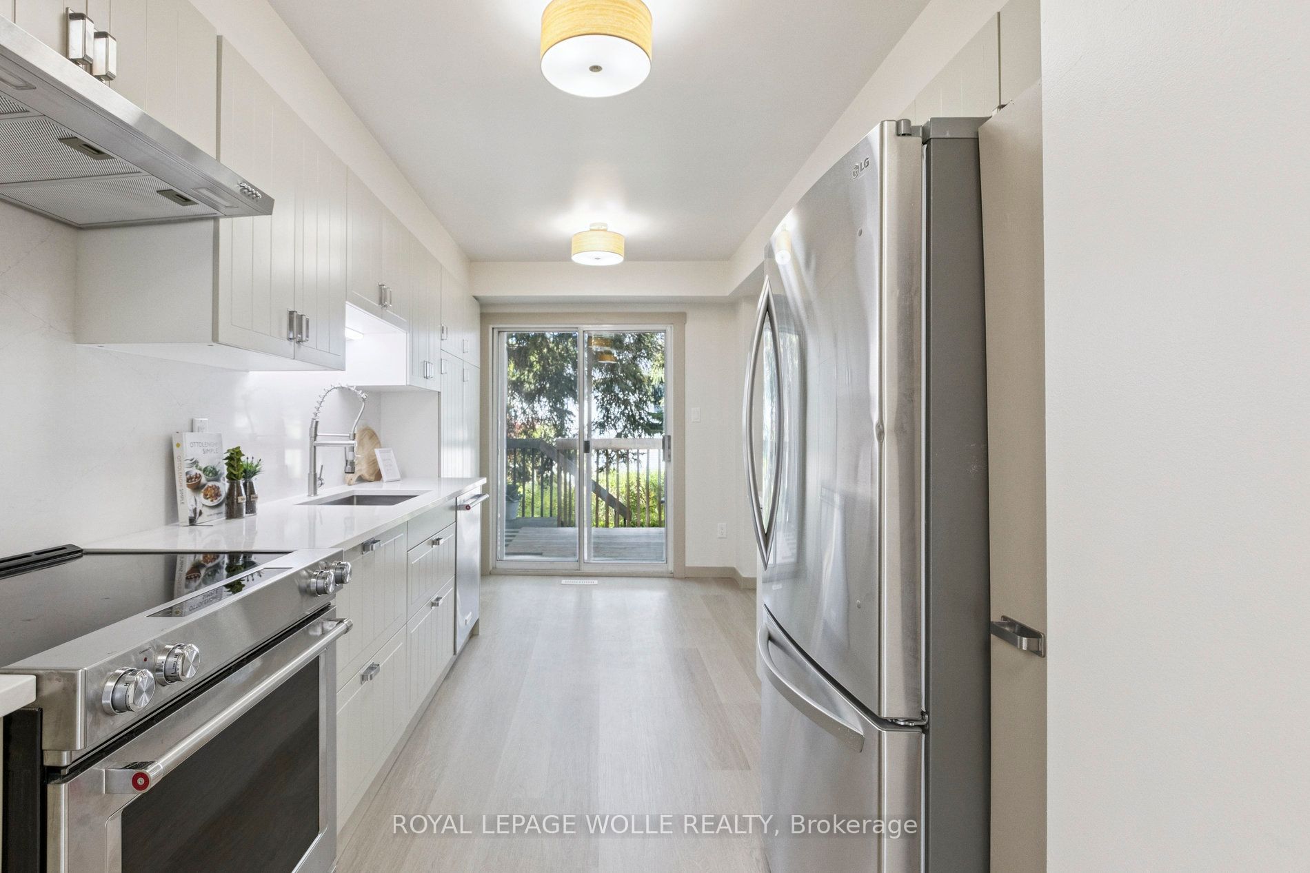 89 Woolwich Street 27 Property Photo 7