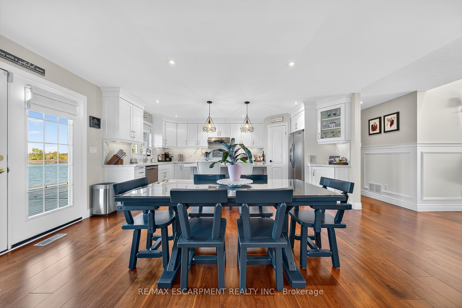 1140 River Road Property Photo 17