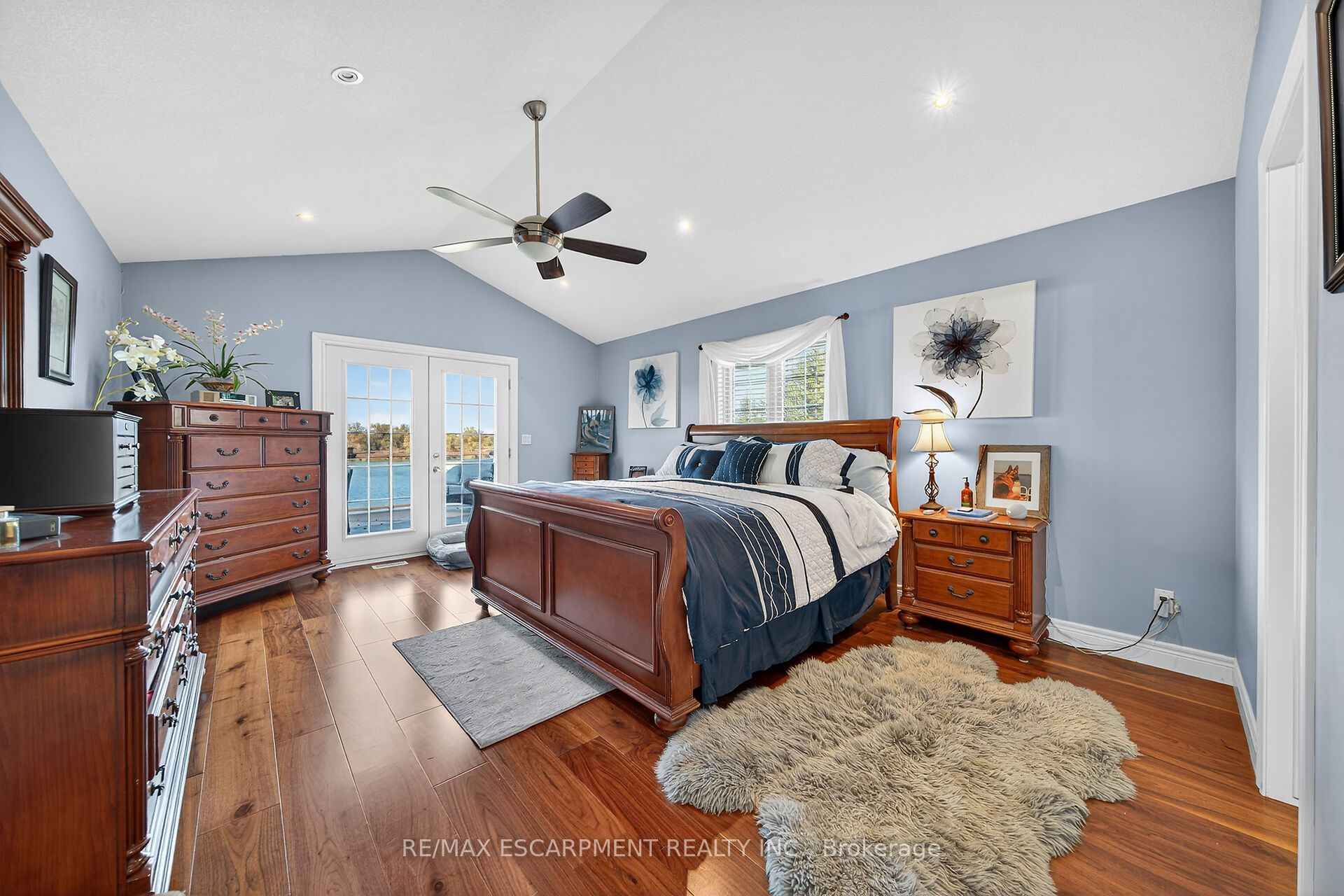 1140 River Road Property Photo 23