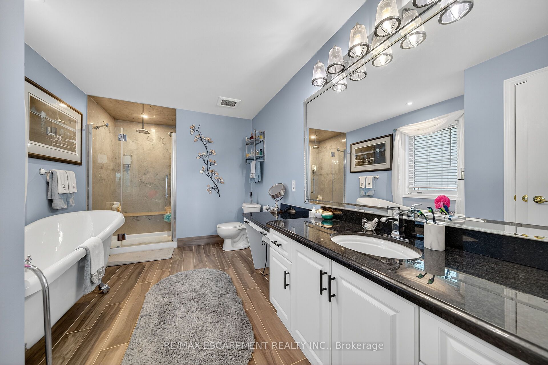 1140 River Road Property Photo 25