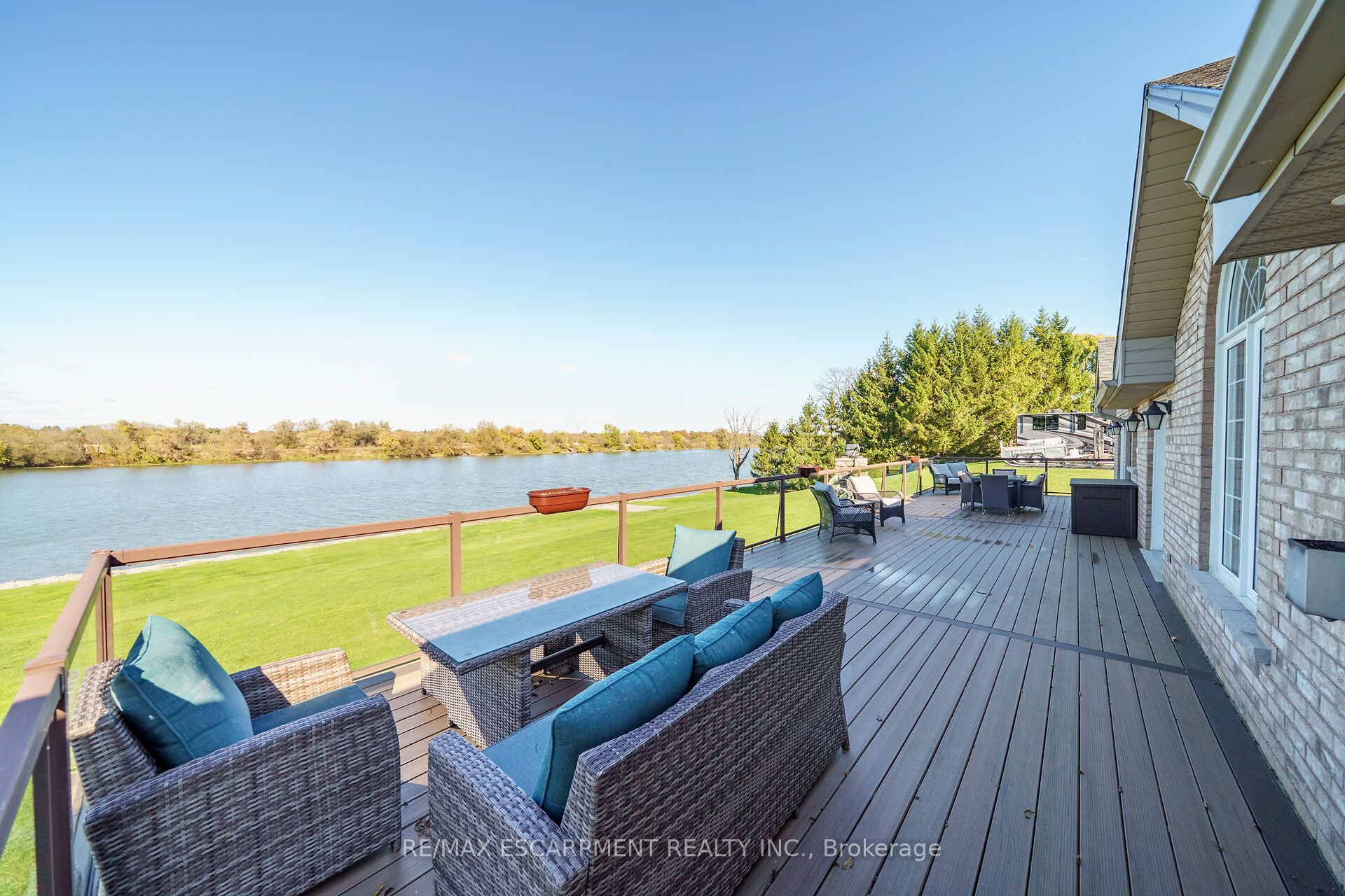 1140 River Road Property Photo 38