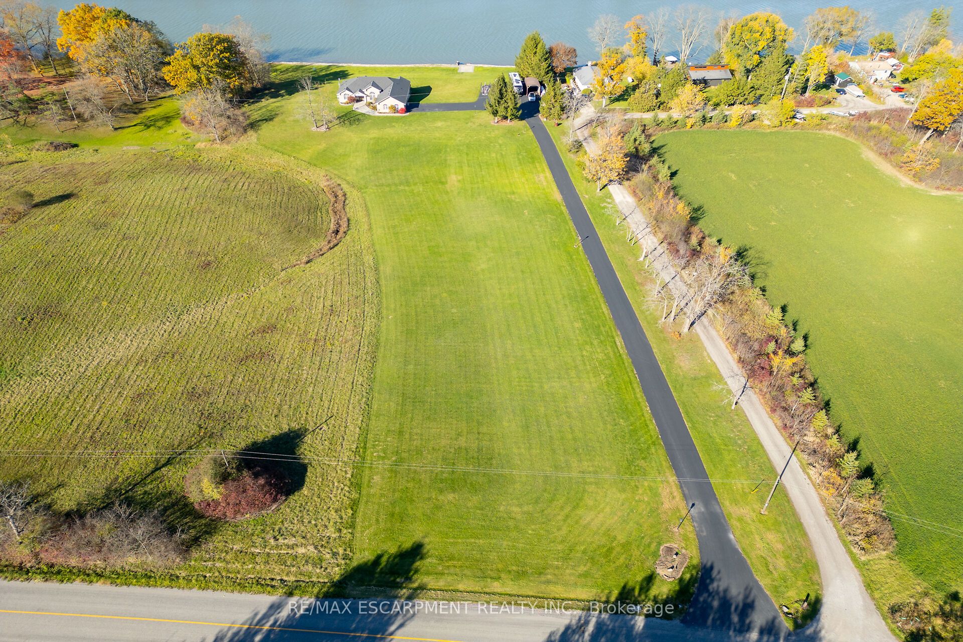 1140 River Road Property Photo 46