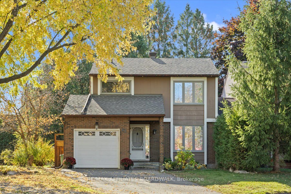 42 Haywood Crescent Property Photo 1