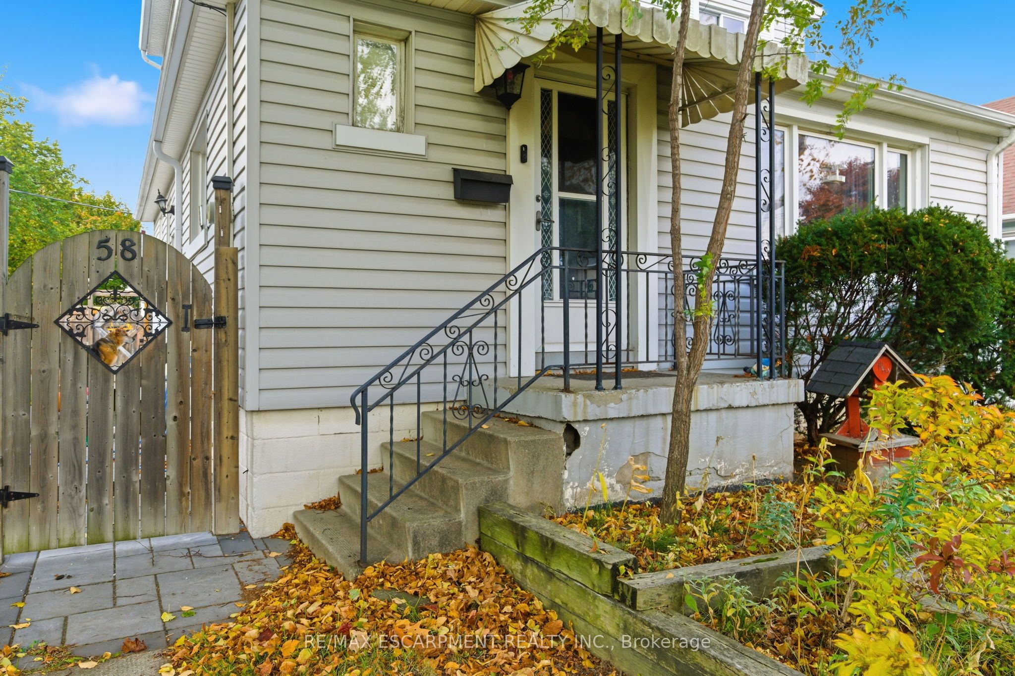 58 Seven Oaks Drive Property Photo 3