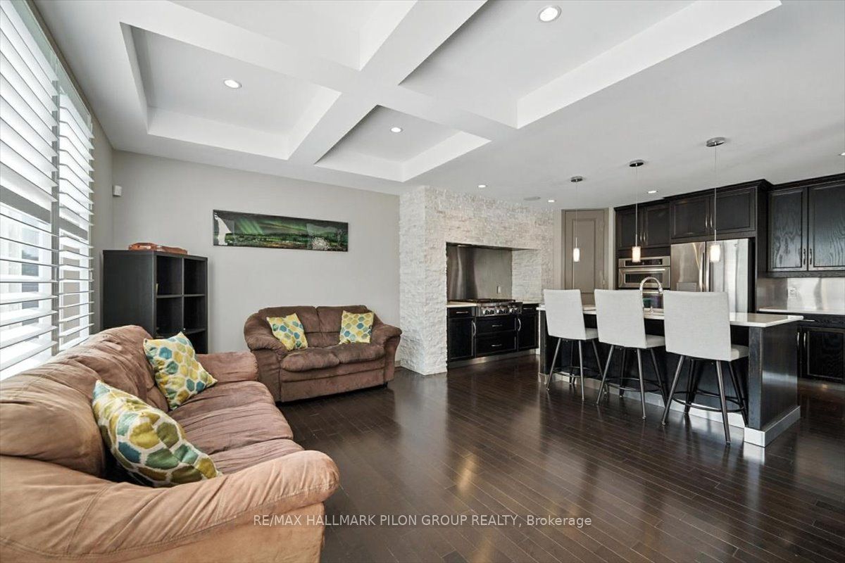 2145 Provence Avenue Property Photo 9