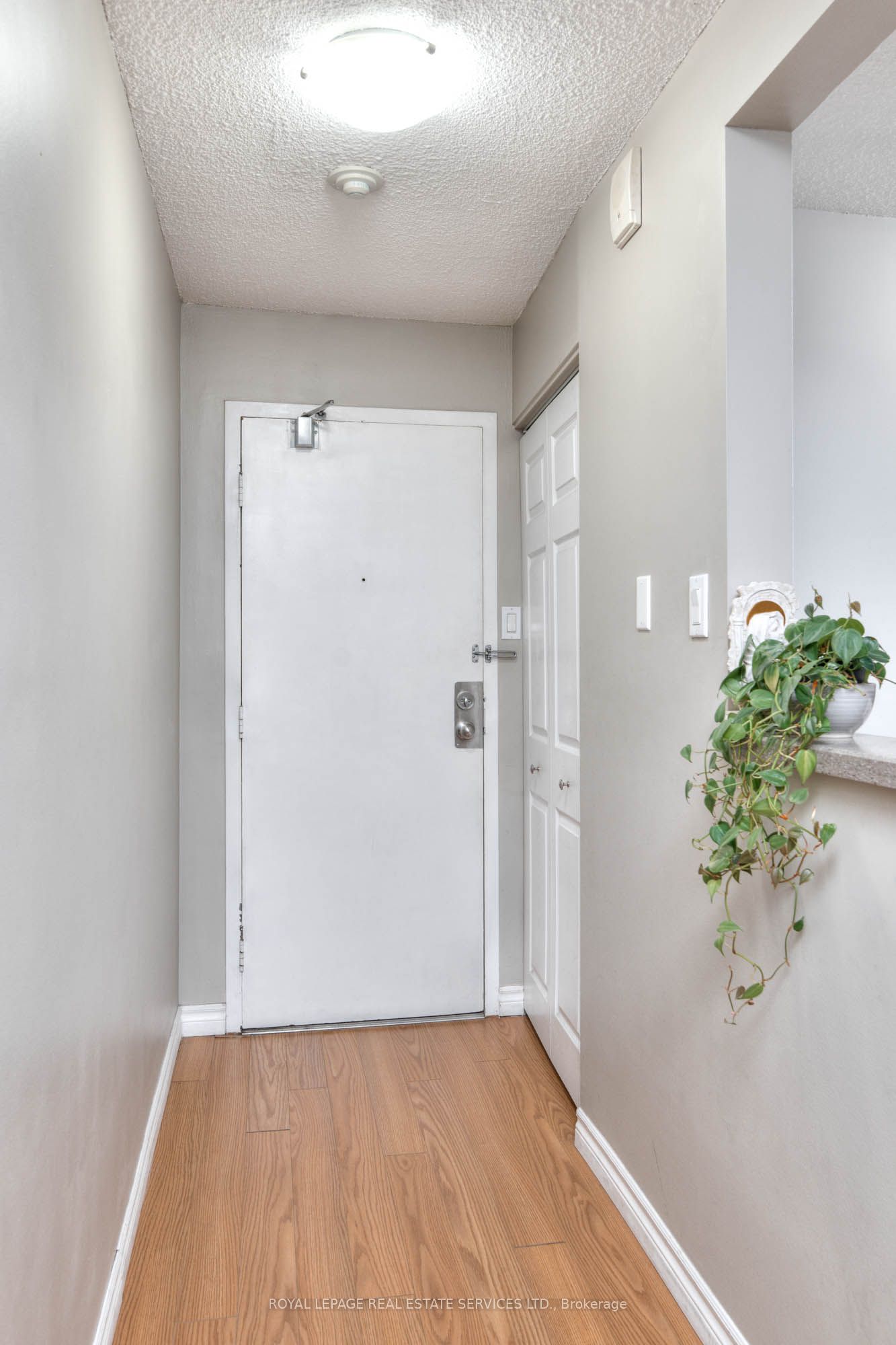 64 Benton Street 301 Property Photo 3