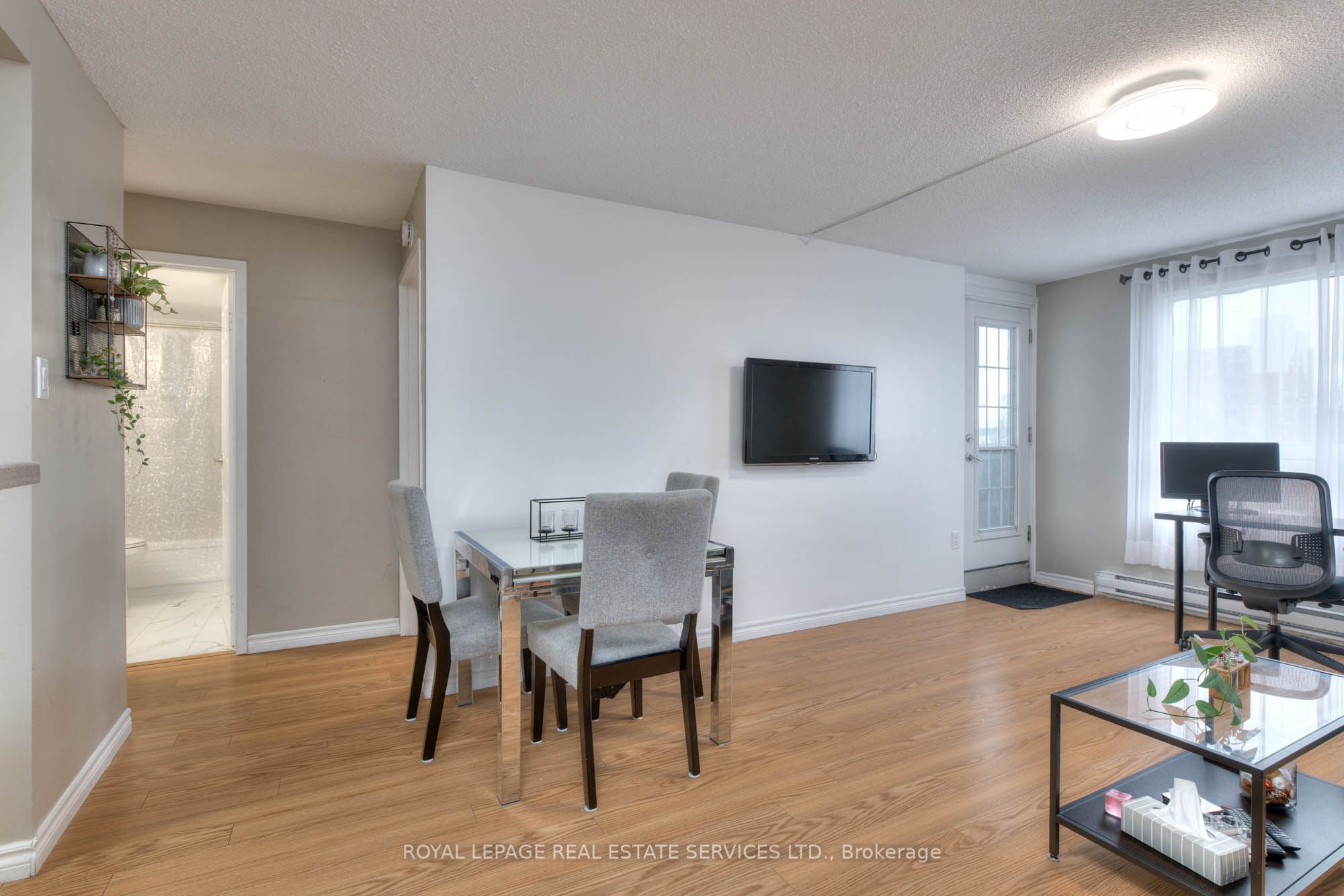 64 Benton Street 301 Property Photo 10