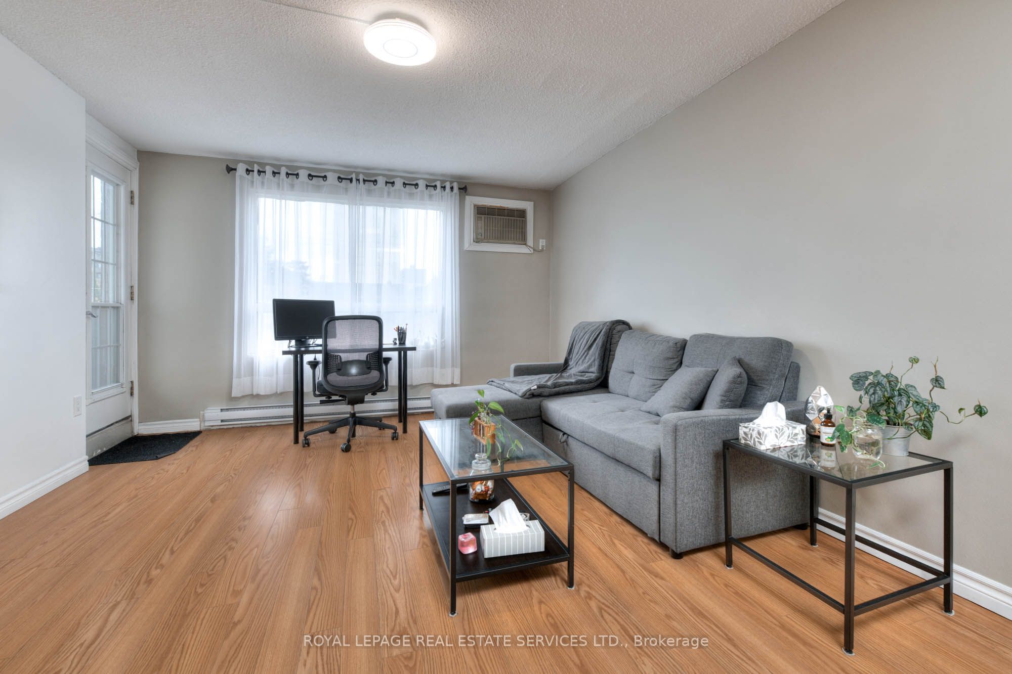 64 Benton Street 301 Property Photo 11