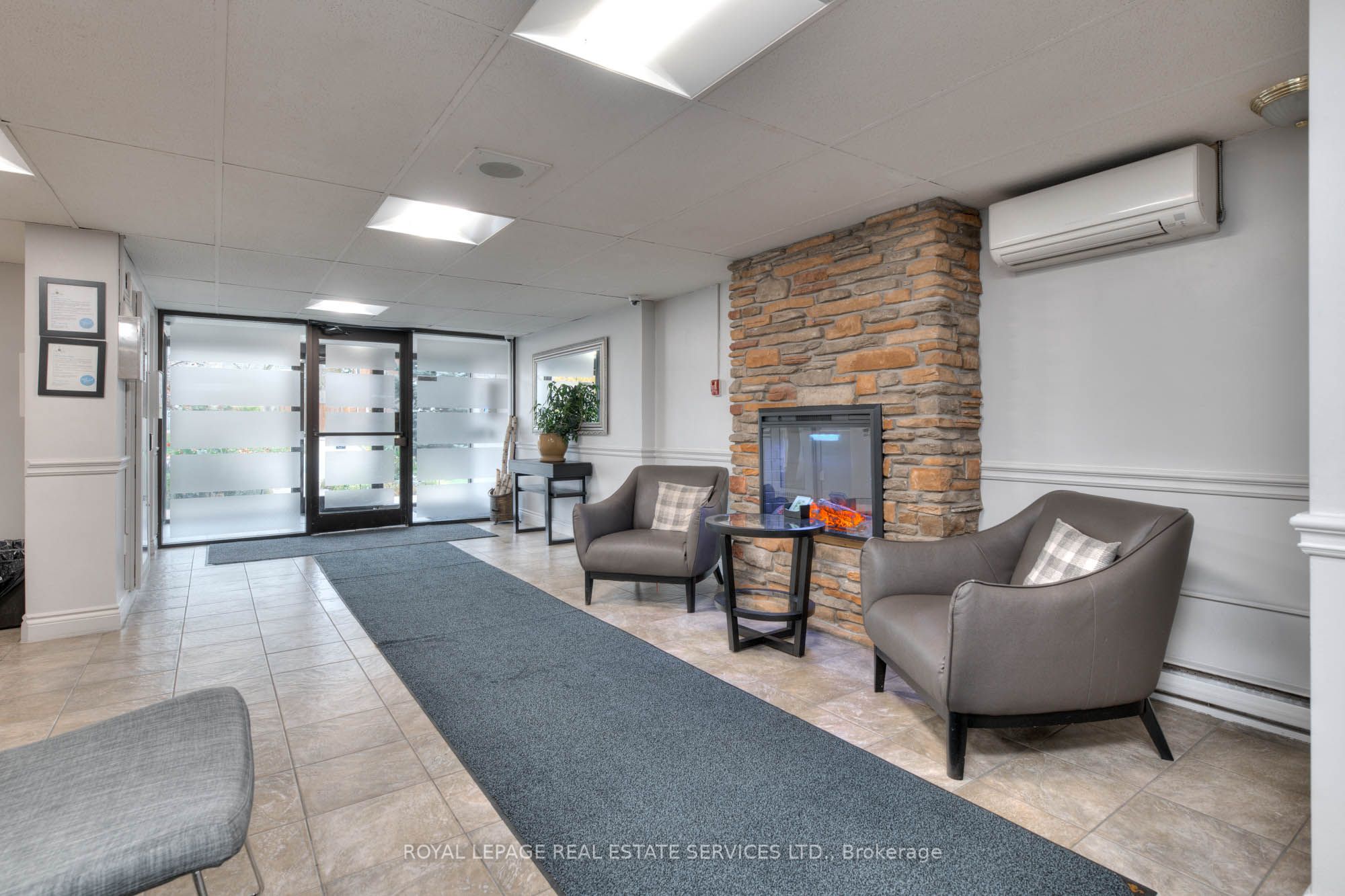 64 Benton Street 301 Property Photo 19