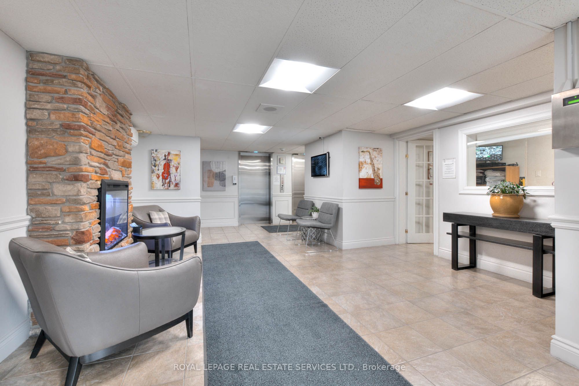 64 Benton Street 301 Property Photo 20