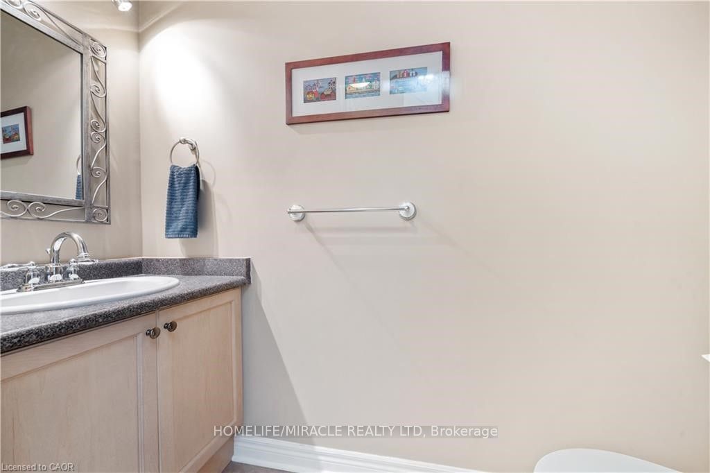 281 Doon South Drive Property Photo 14