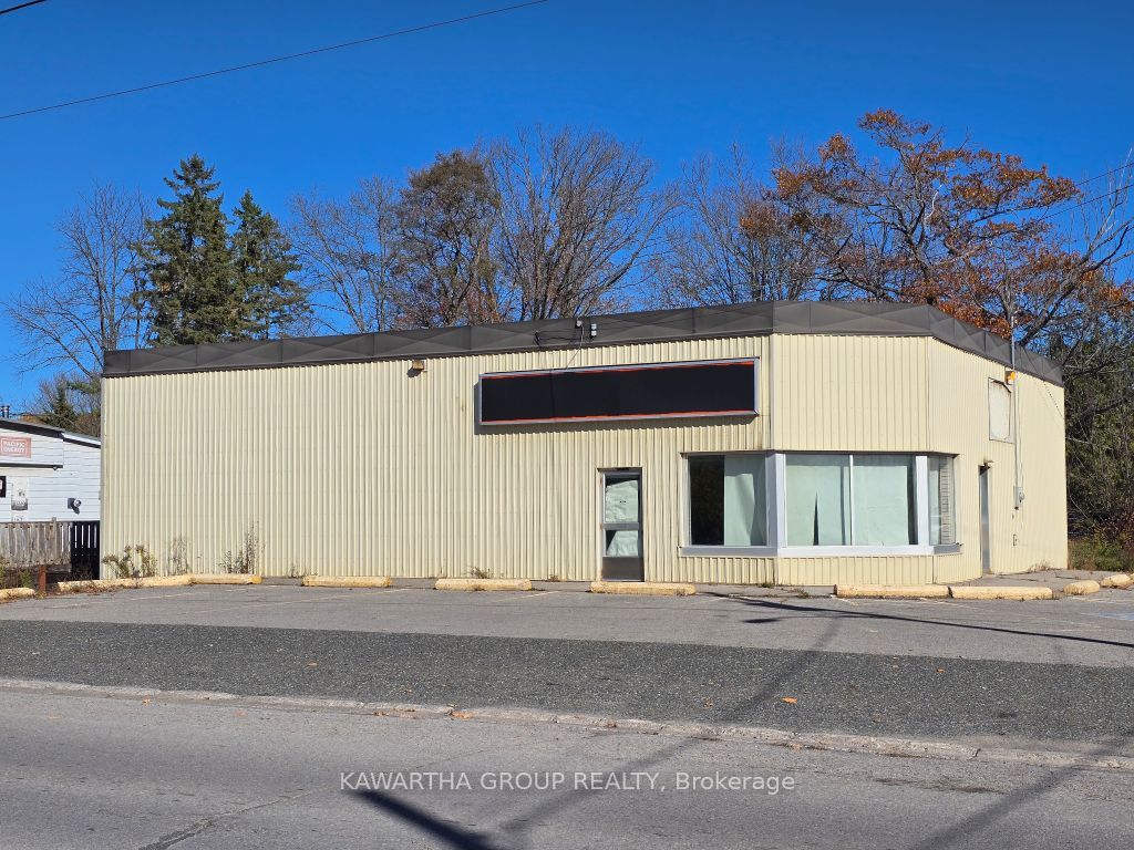 100 Forsyth St Property Photo 2