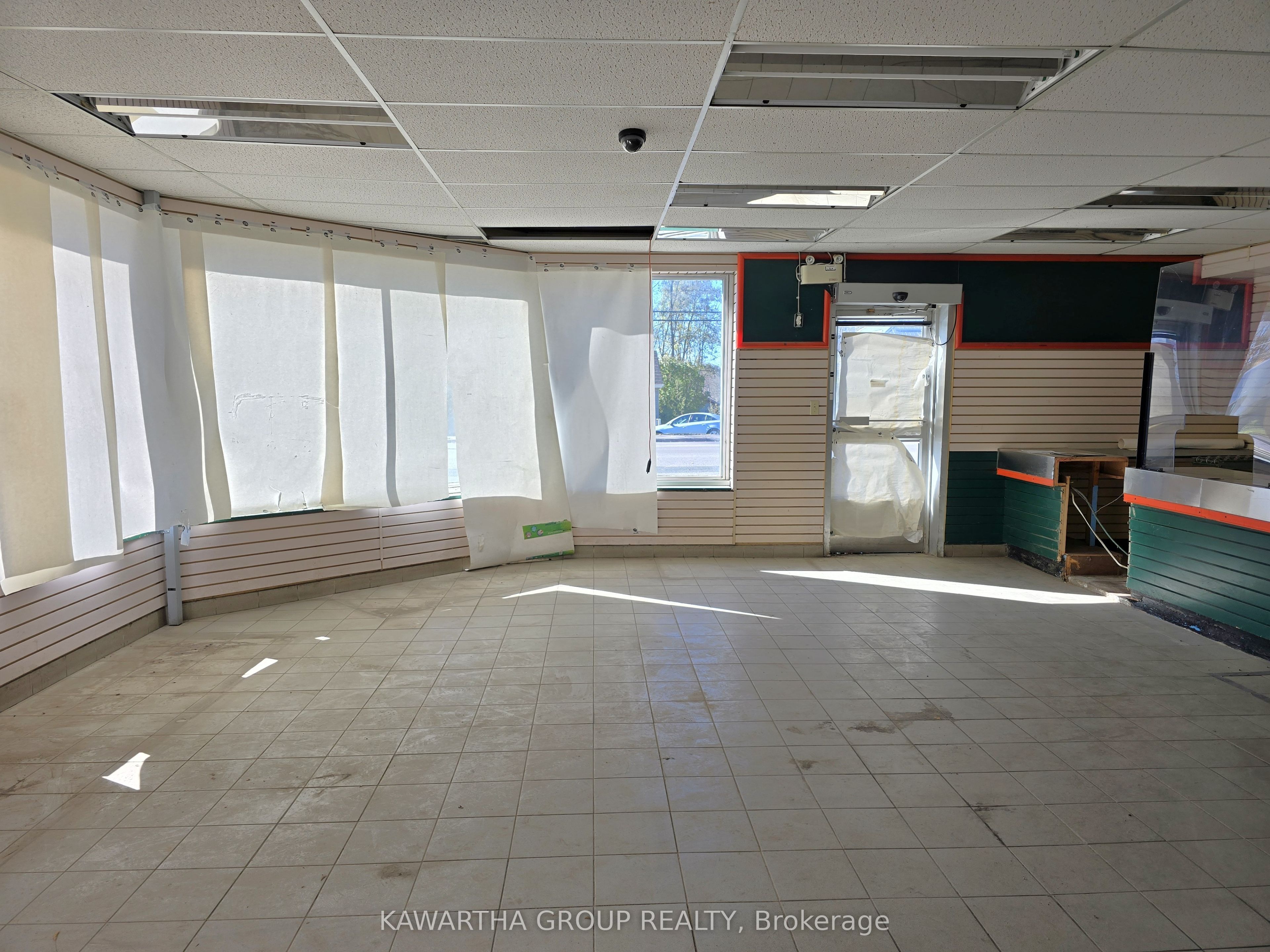 100 Forsyth St Property Photo 8