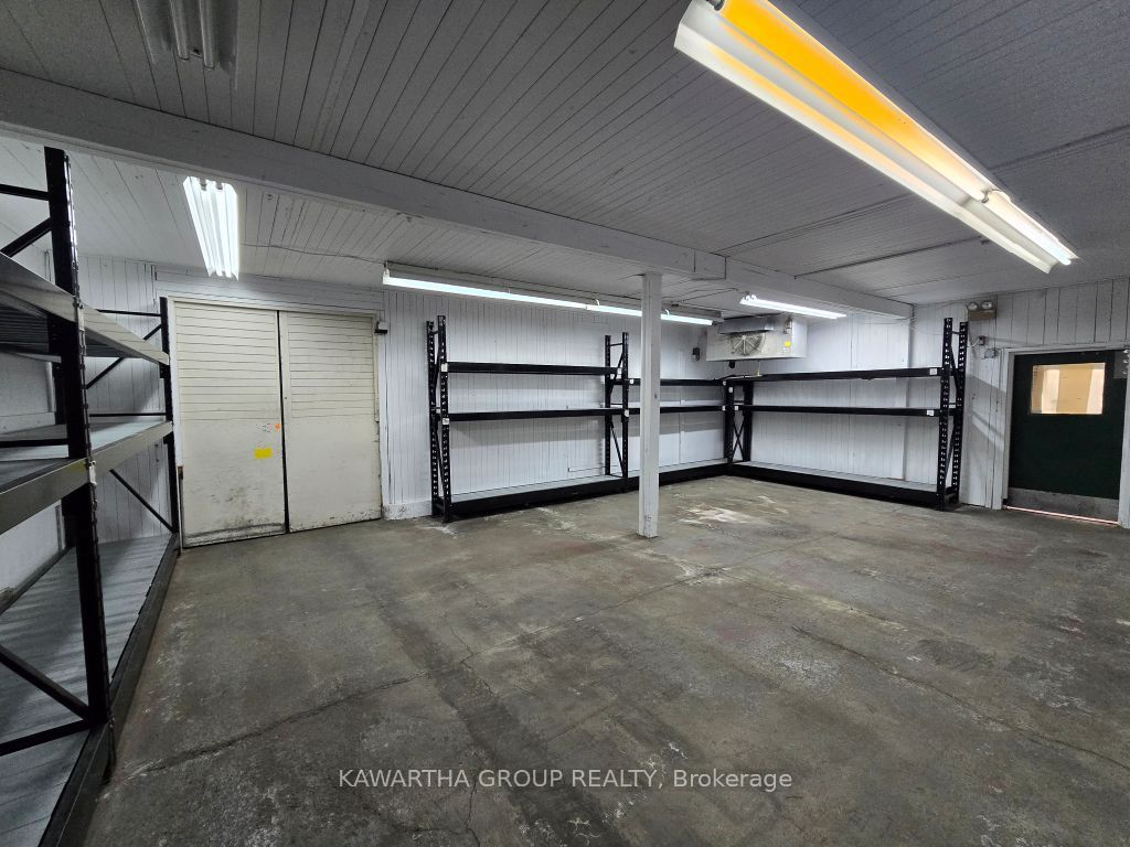 100 Forsyth St Property Photo 17