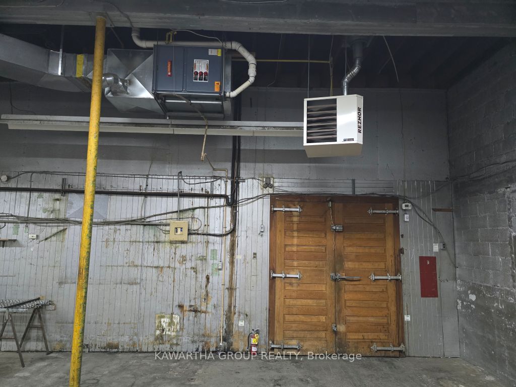 100 Forsyth St Property Photo 21