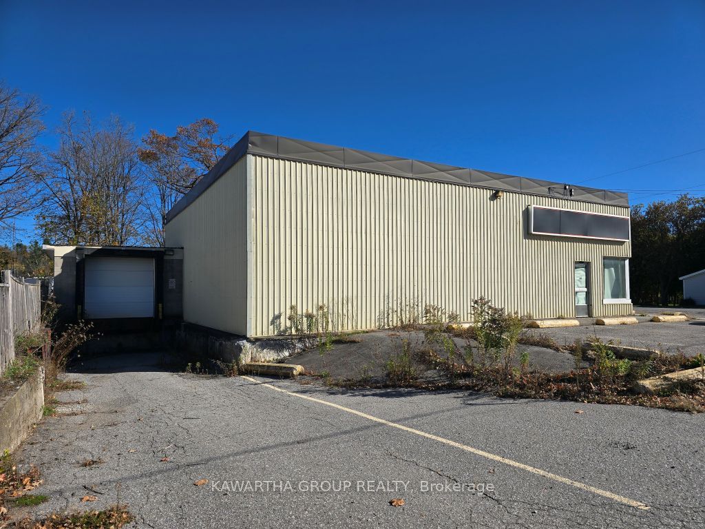 100 Forsyth St Property Photo 27