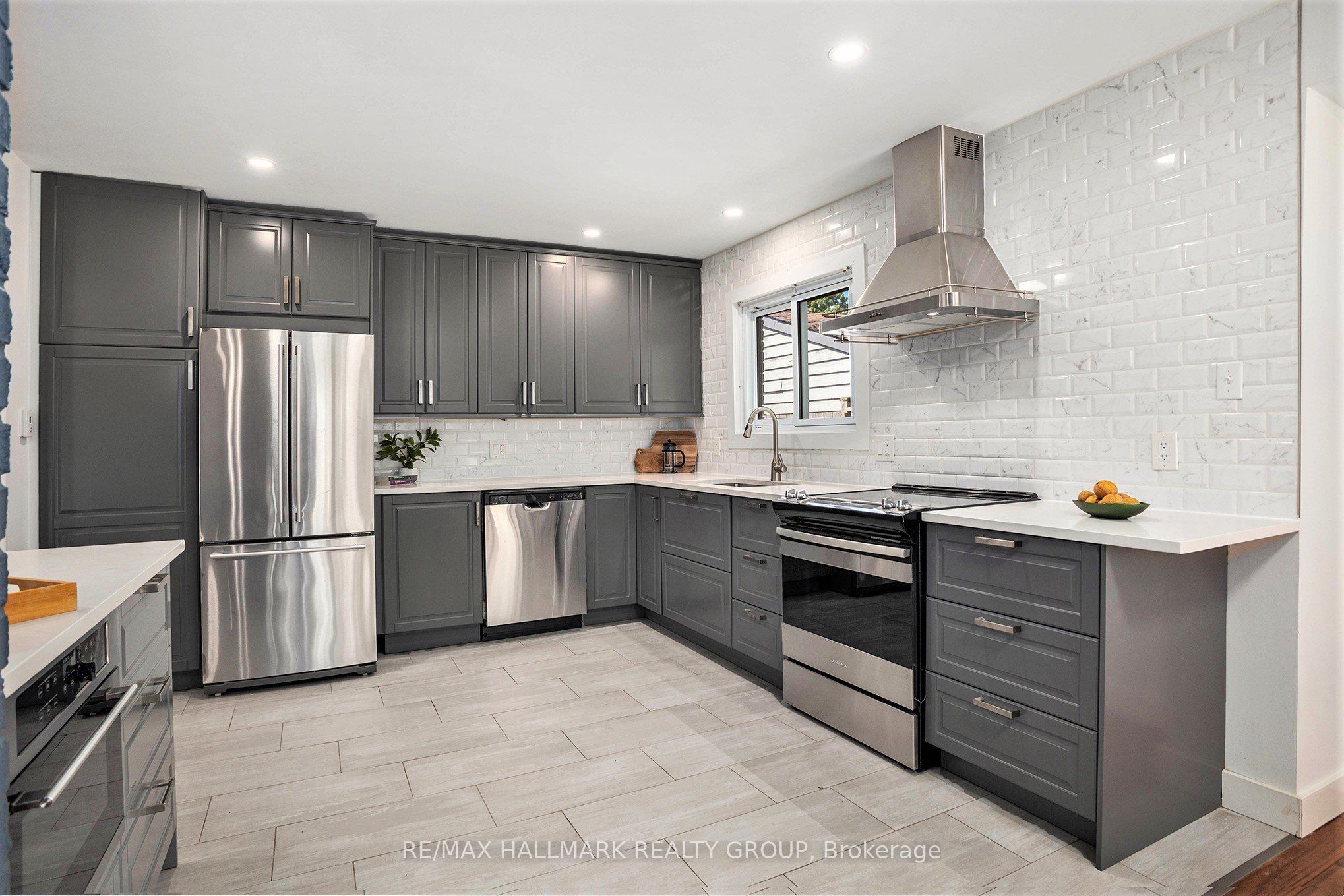 70 Varley Drive Property Photo 10