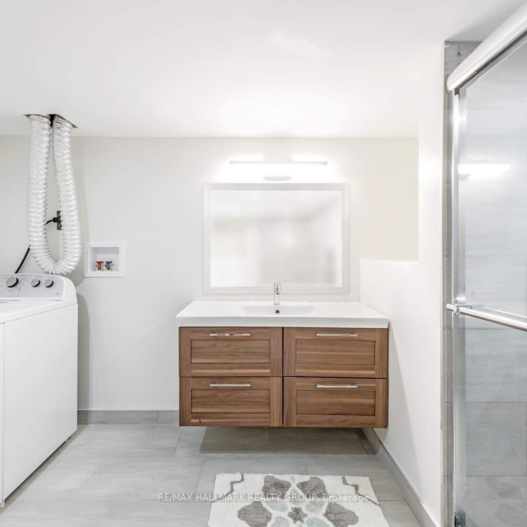 70 Varley Drive Property Photo 34