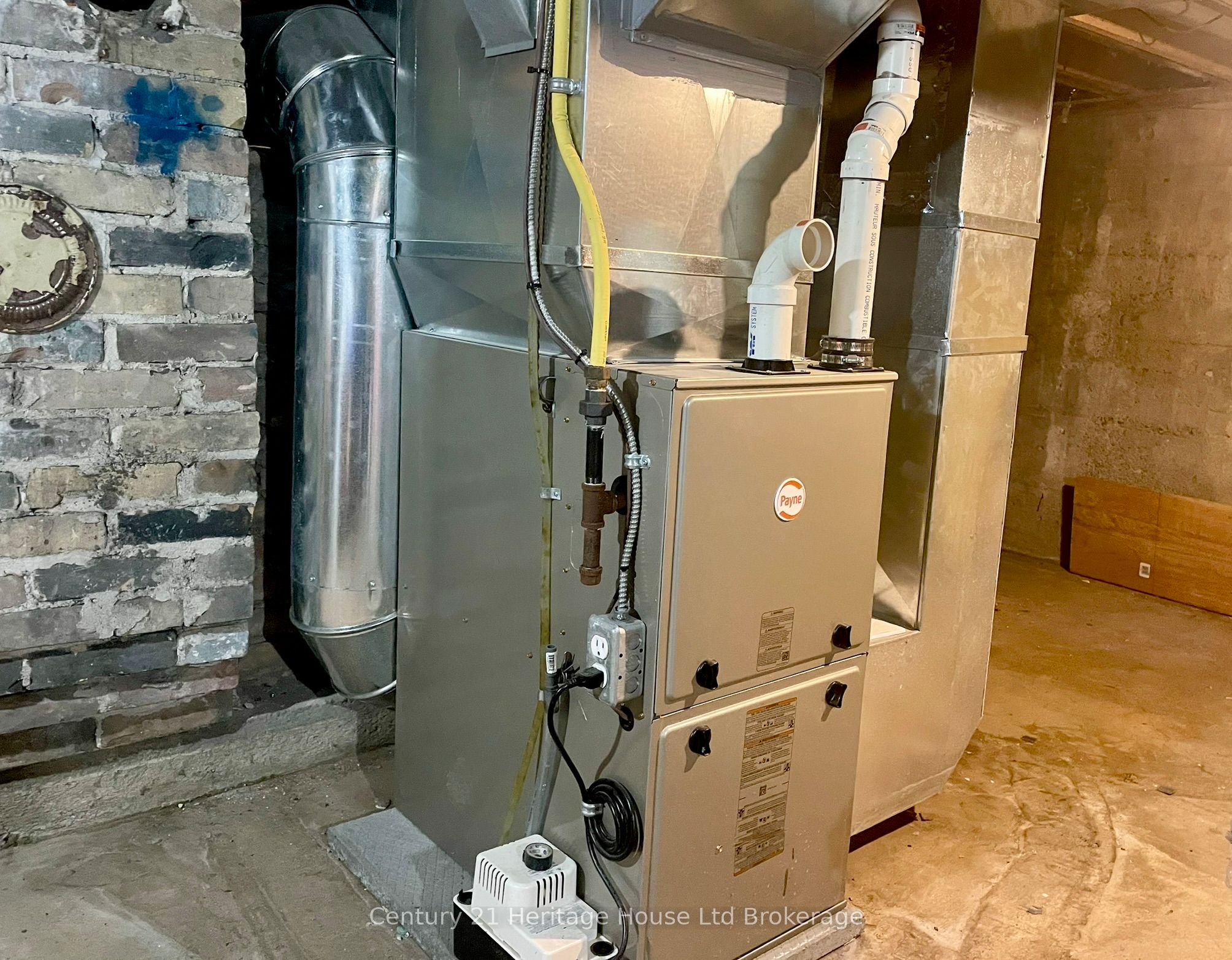 205 William Street Property Photo 12