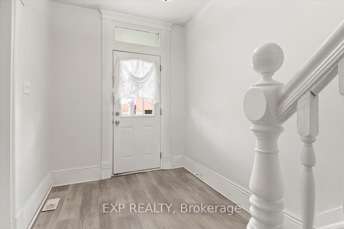 650 Armour Road Property Photo 7